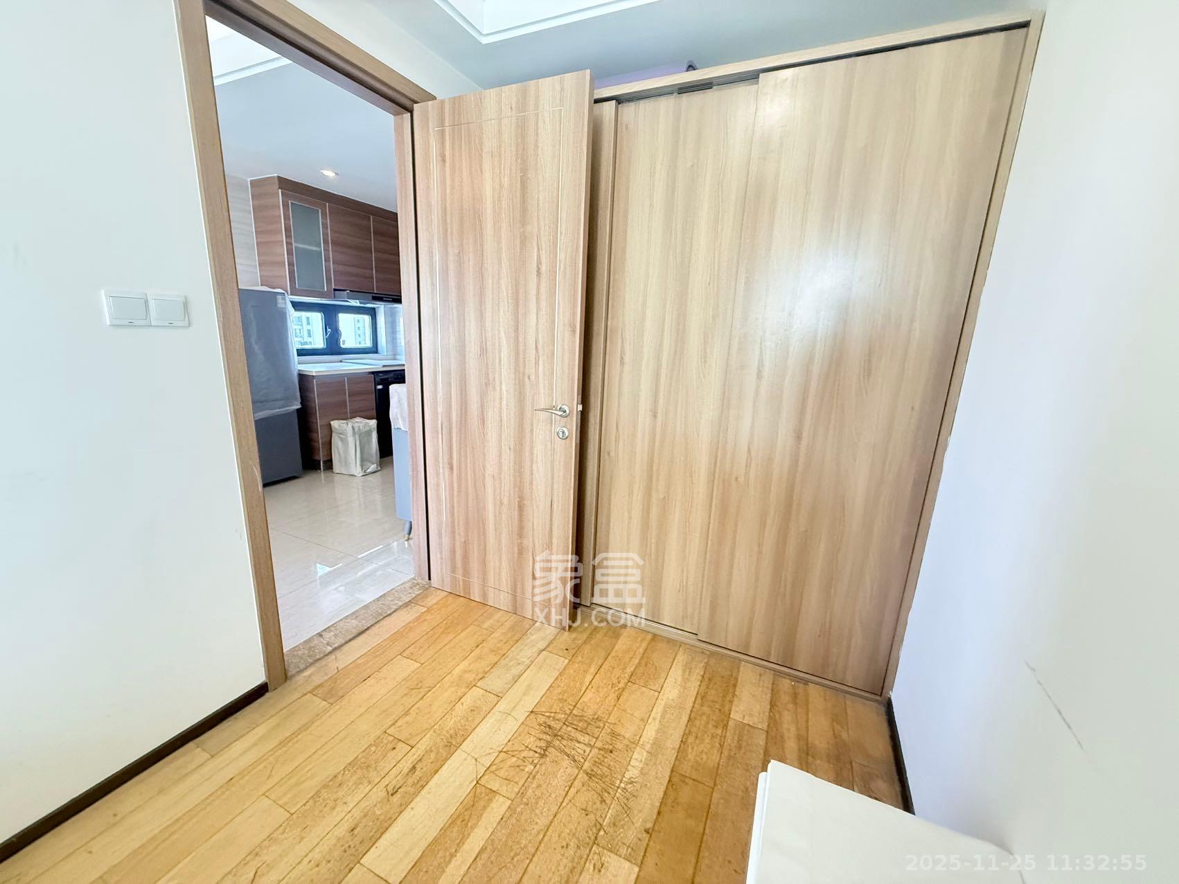 恒大国际广场 1室1厅1卫 1600.0元/月 恒大国际广场 1室1厅1卫 1600.0元/月室内图