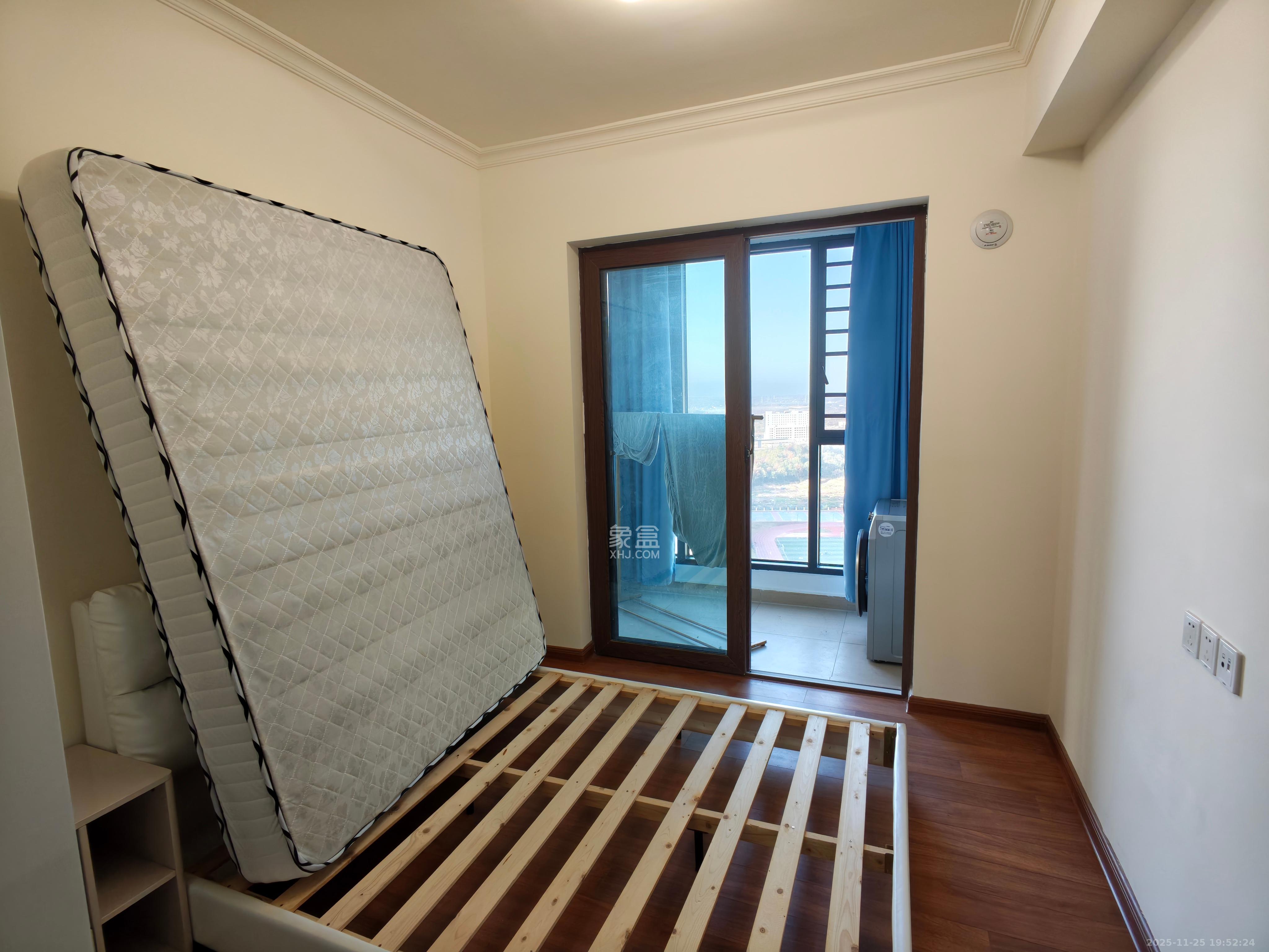 碧桂园翘楚棠 4室2厅2卫 2800.0元/月 碧桂园翘楚棠 4室2厅2卫 2800.0元/月室内图