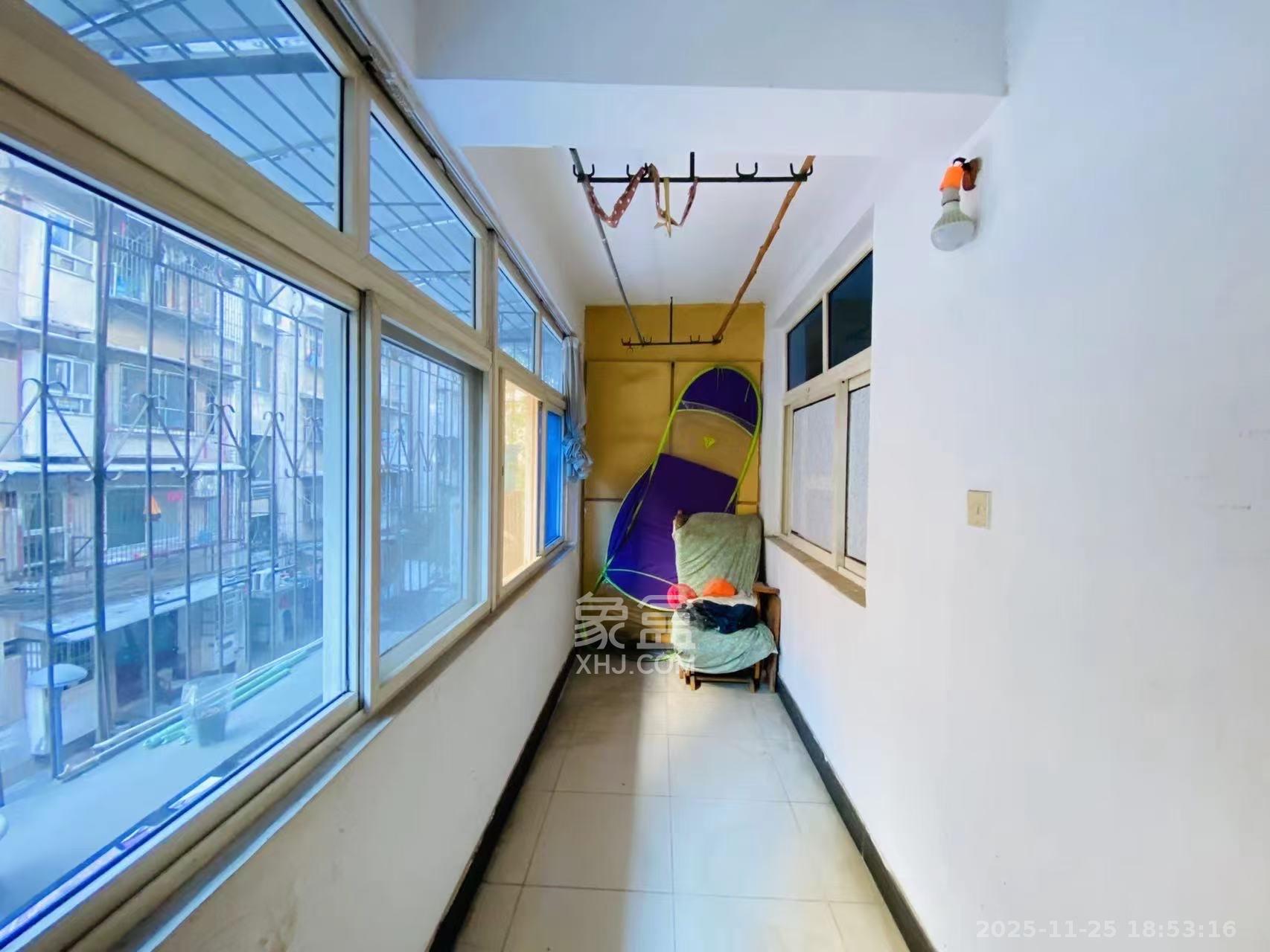 楚湘街一条巷散盘 2室1厅1卫 1500.0元/月 楚湘街一条巷散盘 2室1厅1卫 1500.0元/月室内图