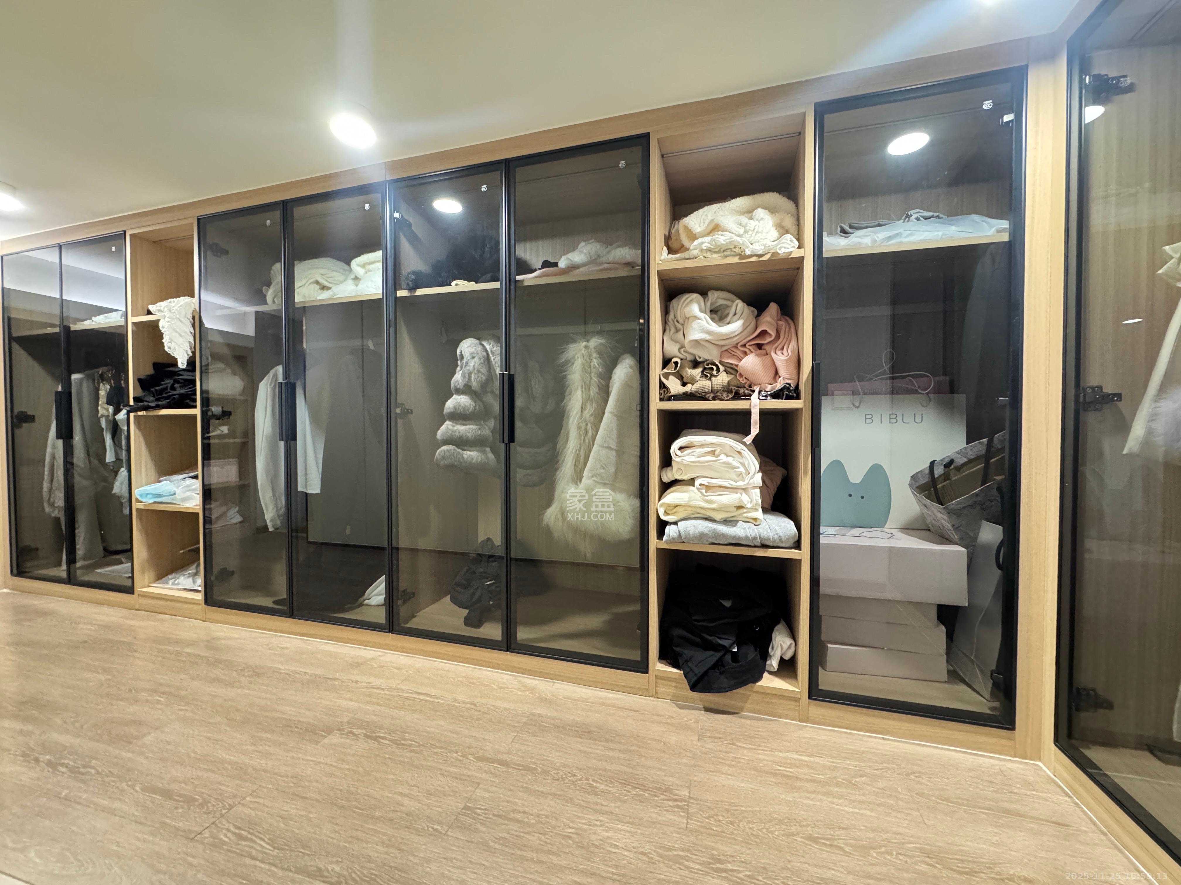 华远华时代 1室1厅2卫 4500.0元/月 华远华时代 1室1厅2卫 4500.0元/月室内图