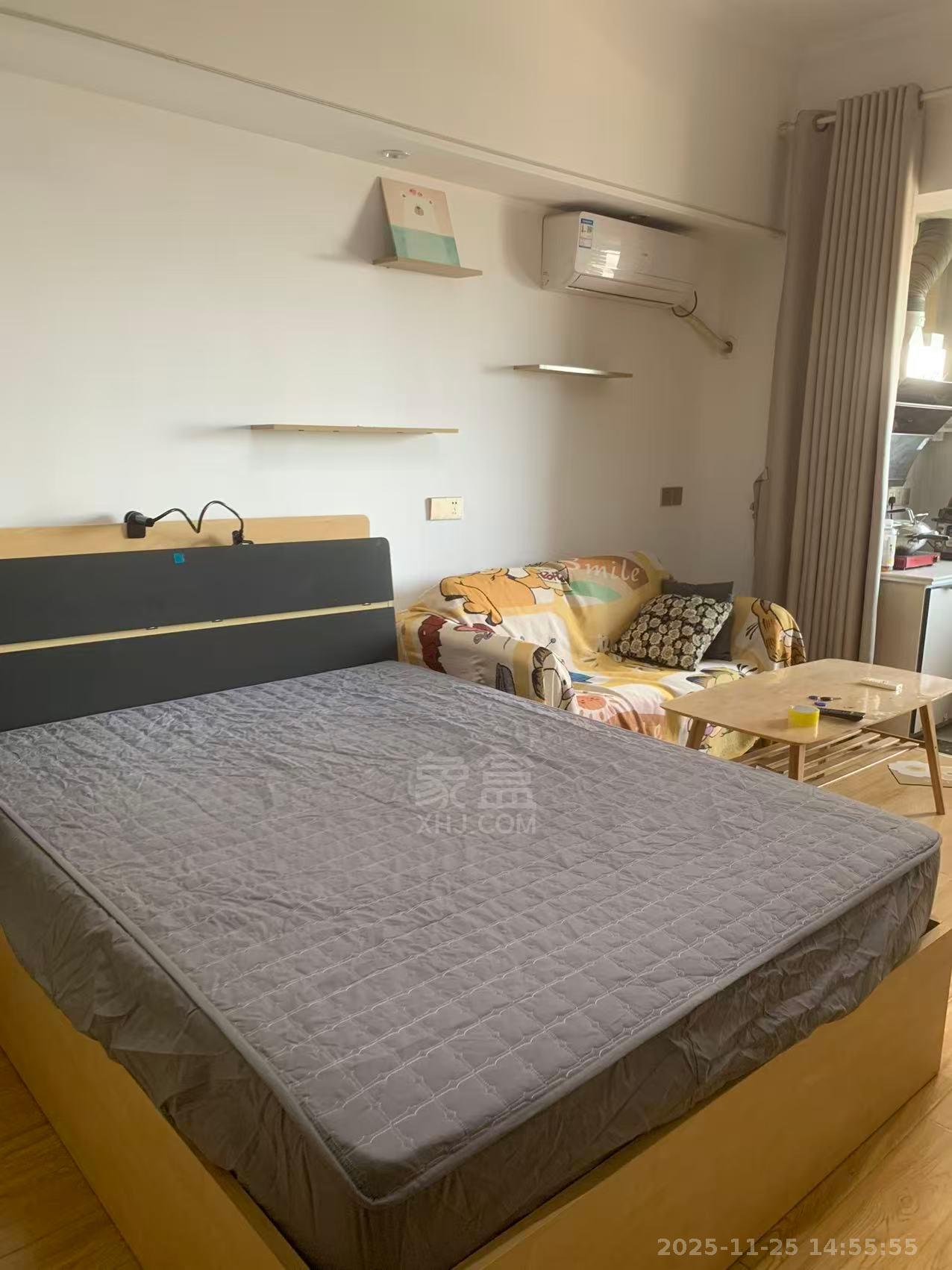 中泰财富湘江  1室1厅1卫    1200.0元/月室内图