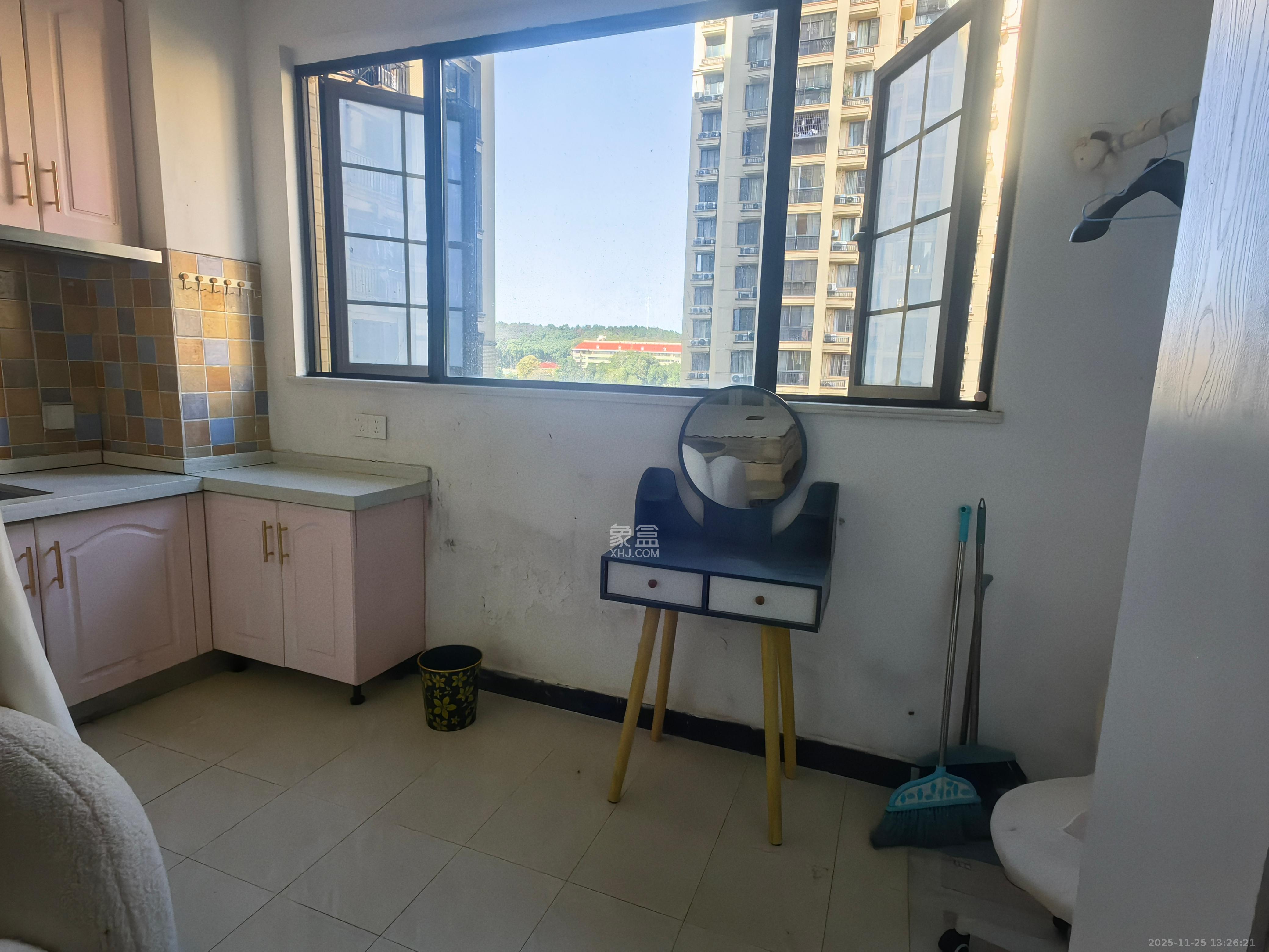 宏聚地中海  1室1厅1卫    1450.0元/月室内图