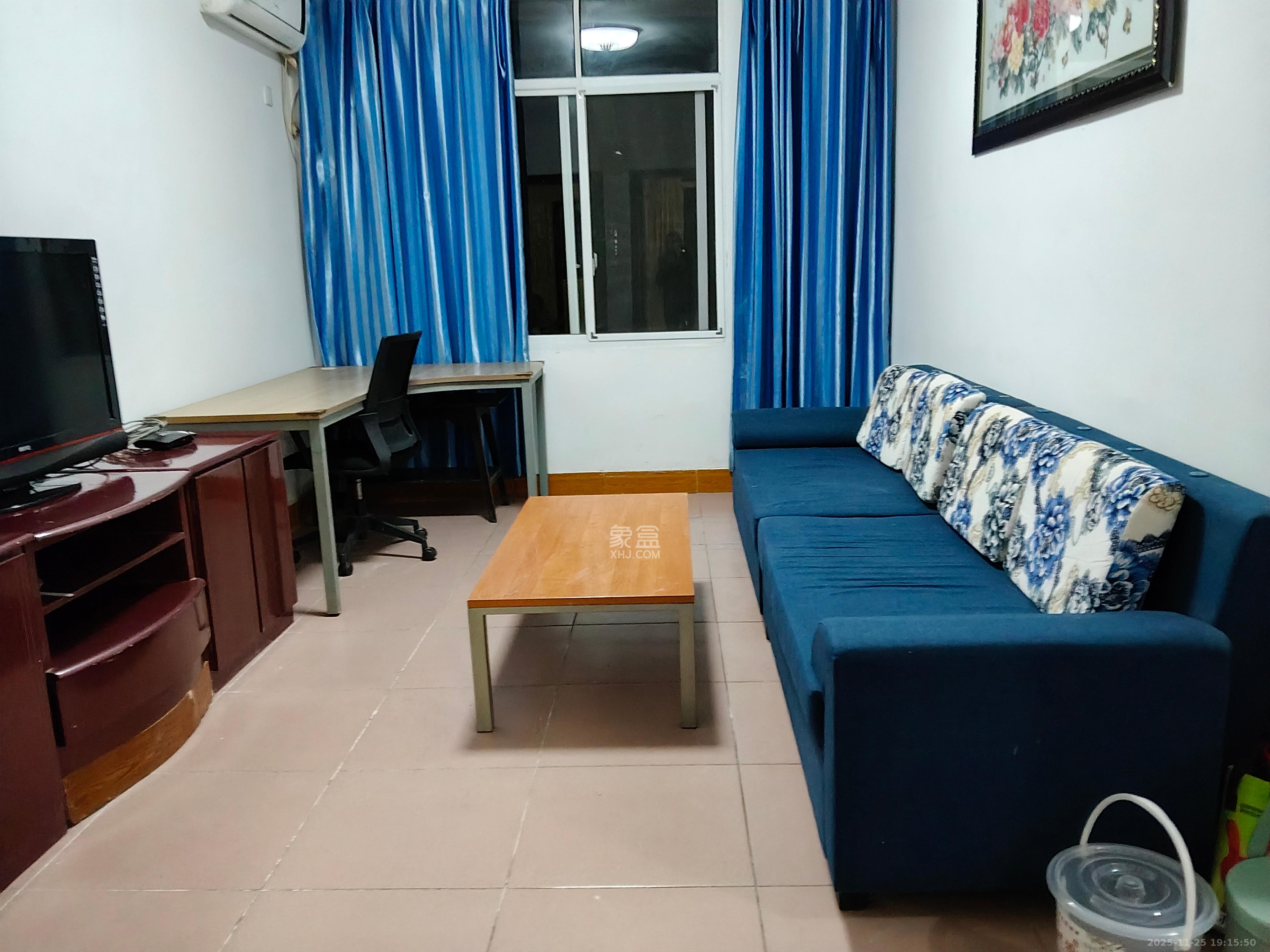 中南家园  2室2厅1卫    1400.0元/月