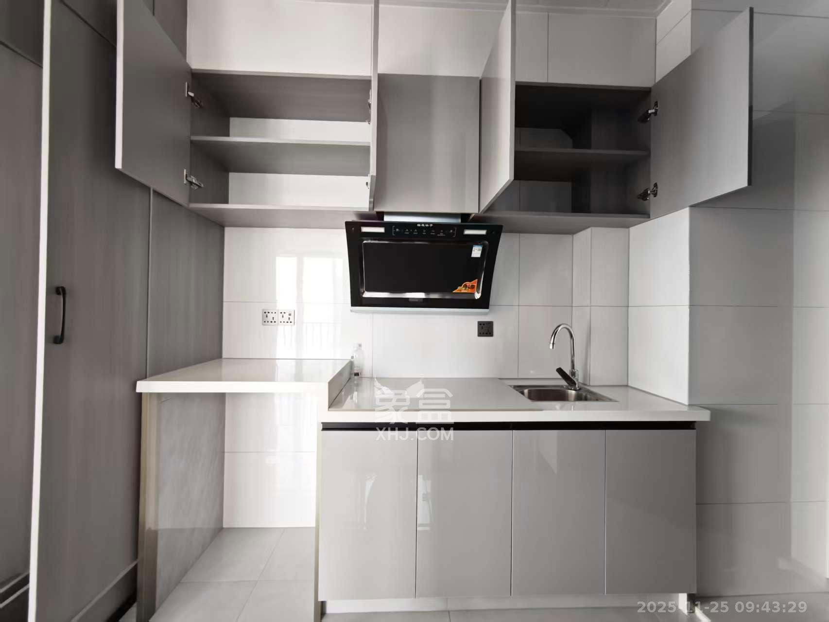 华润置地中心  1室1厅1卫    2300.0元/月室内图