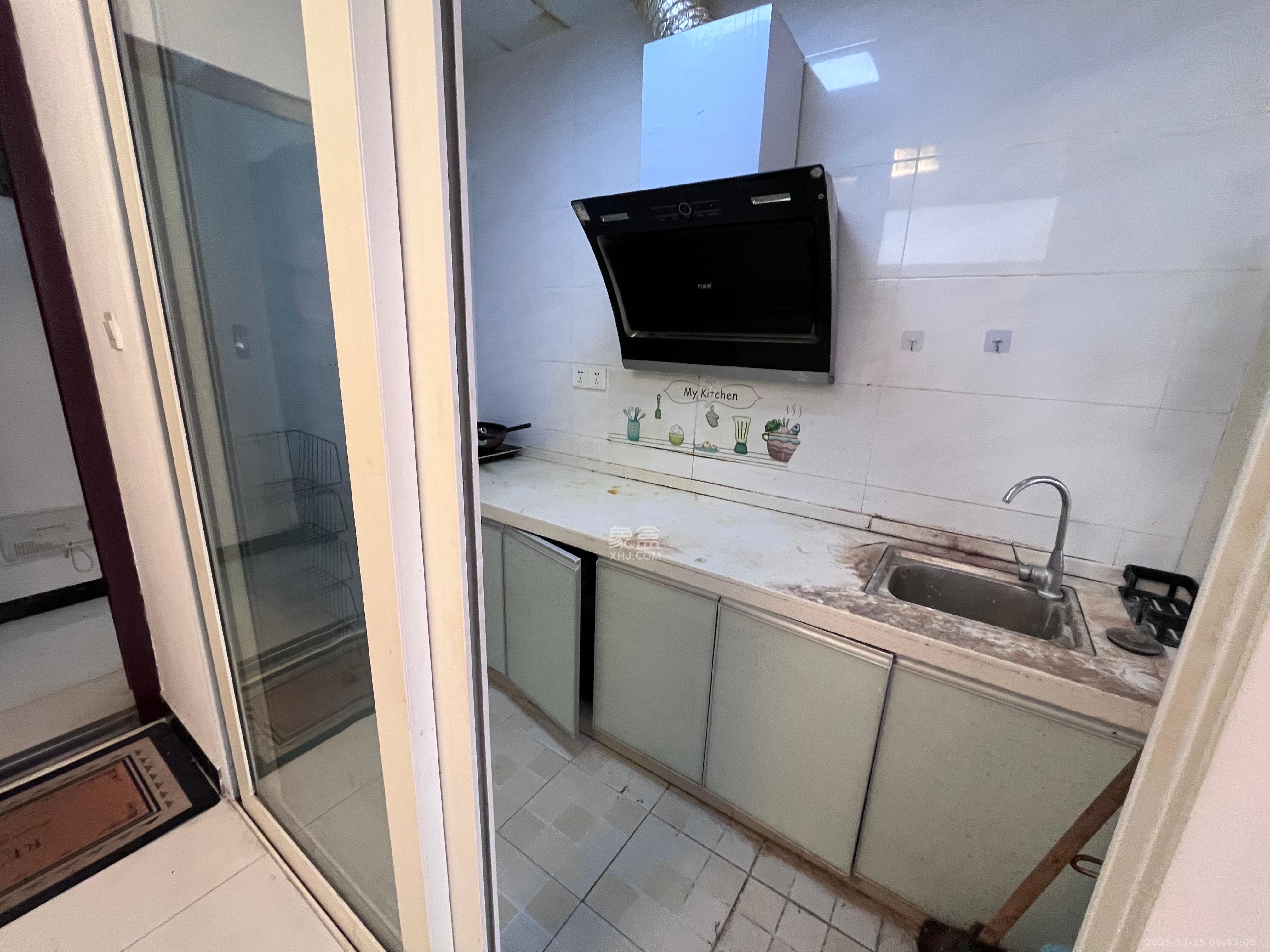 和润园一、二期 2室1厅1卫 1350.0元/月 和润园一、二期 2室1厅1卫 1350.0元/月室内图