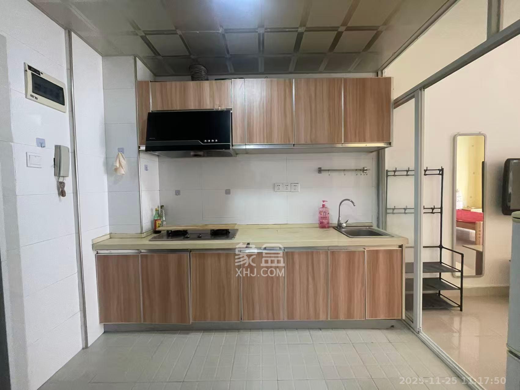 蝴蝶谷 1室1厅1卫 1200.0元/月 蝴蝶谷 1室1厅1卫 1200.0元/月室内图