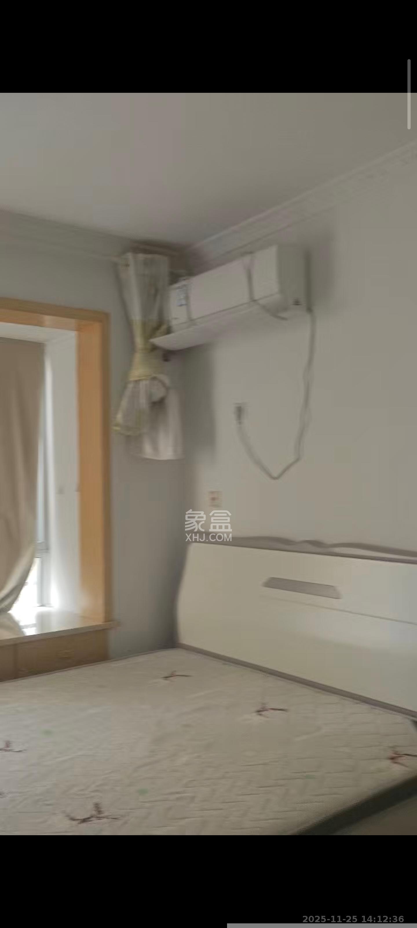 和润园一、二期 3室1厅1卫 2000.0元/月 和润园一、二期 3室1厅1卫 2000.0元/月室内图