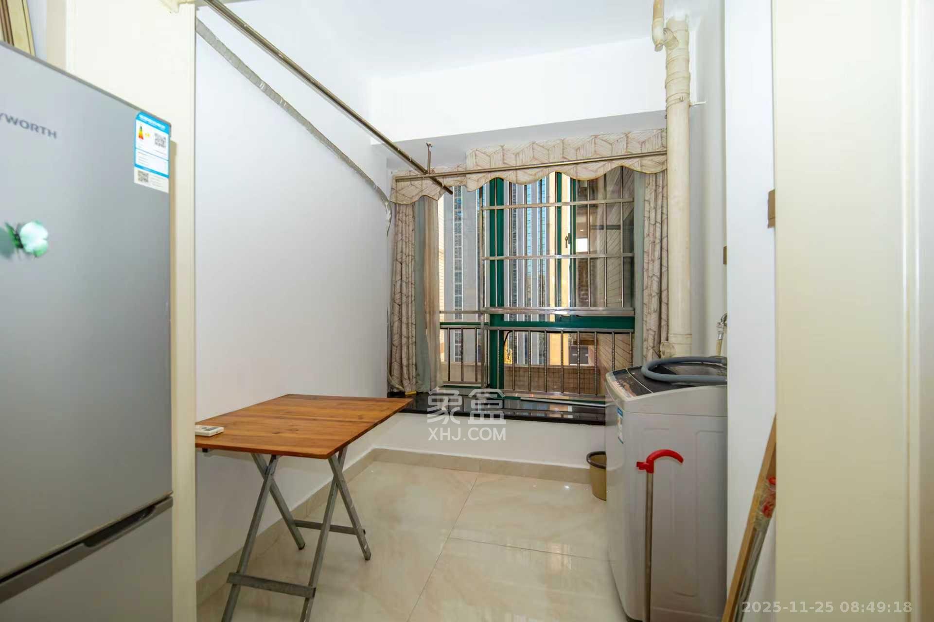 明城公寓  2室1厅1卫    1200.0元/月室内图