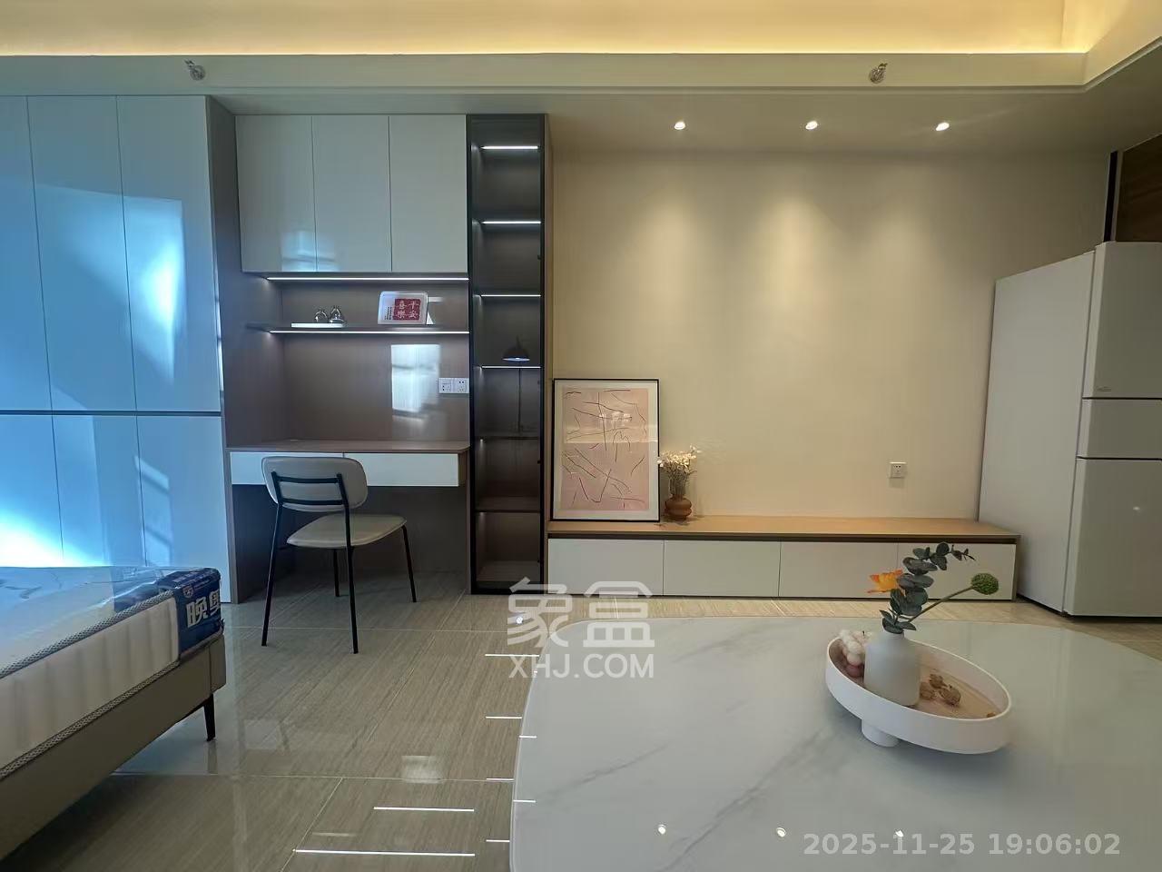 恒大金融广场  1室1厅1卫    1800.0元/月室内图