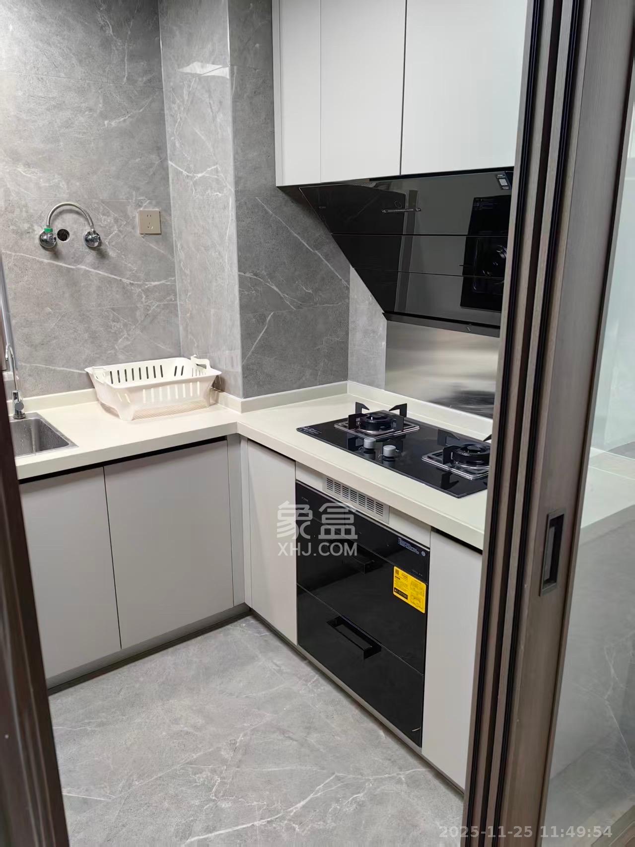 长沙溪山悦  3室2厅2卫    2400.0元/月室内图