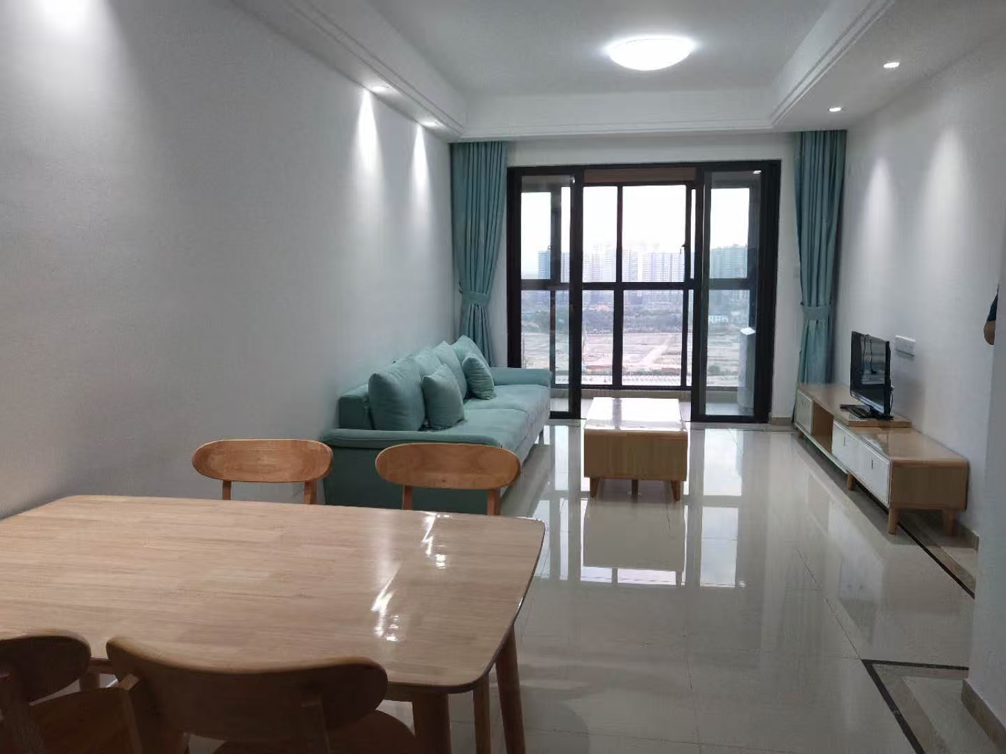 中海锦城  2室2厅1卫    129.5万