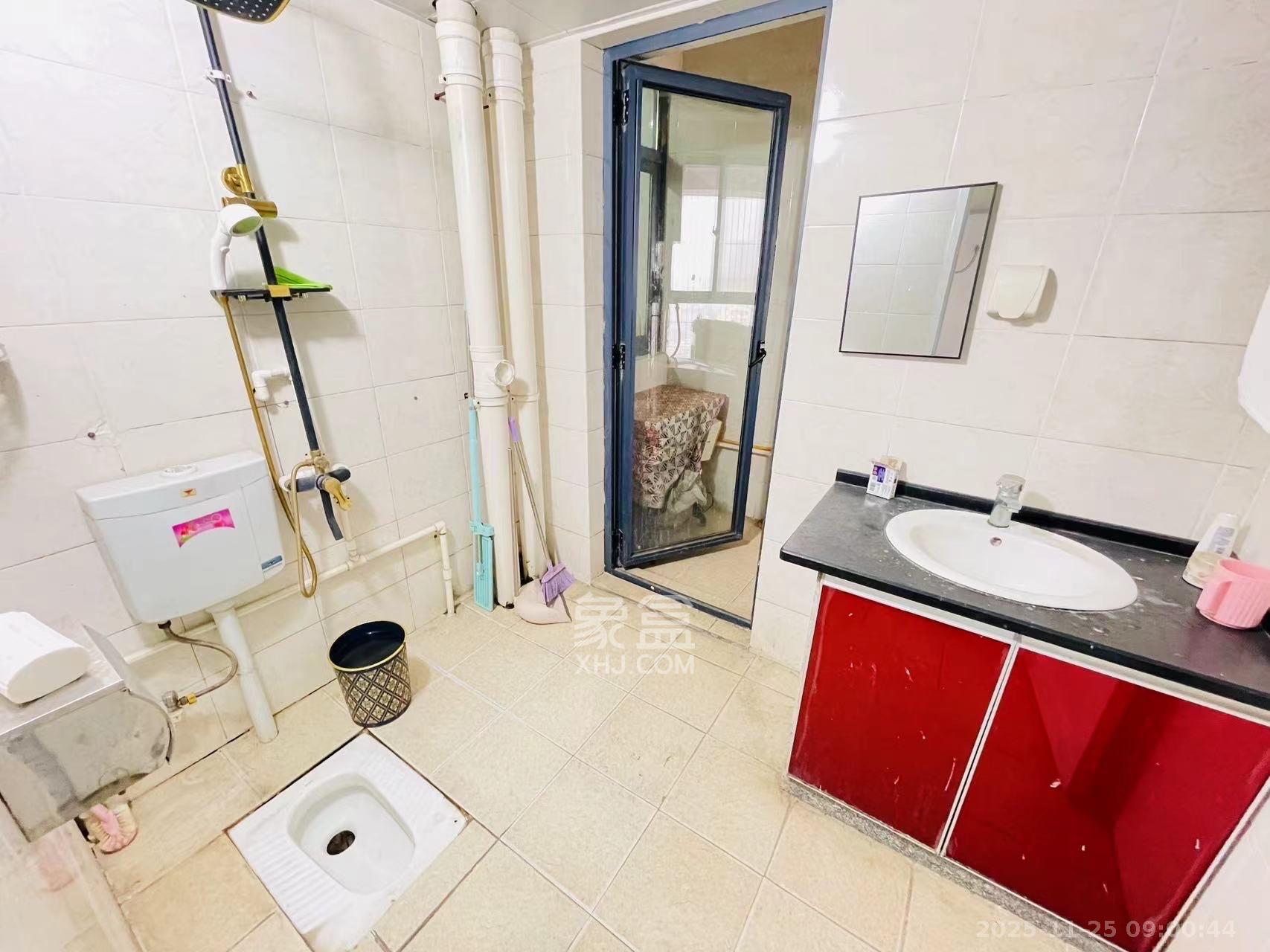 天悦鑫苑  1室1厅1卫    1500.0元/月室内图