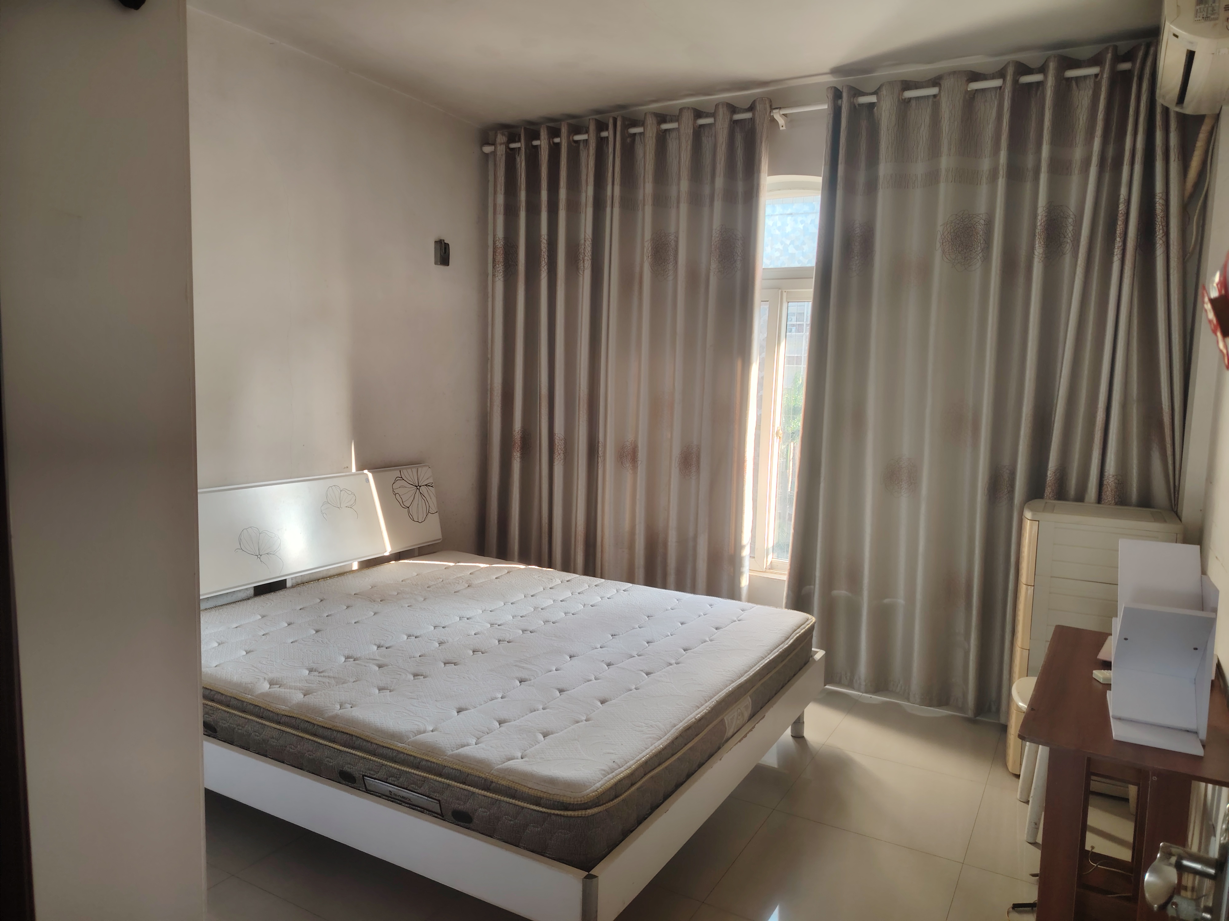 维多利亚花园  2室2厅1卫    1800.0元/月室内图