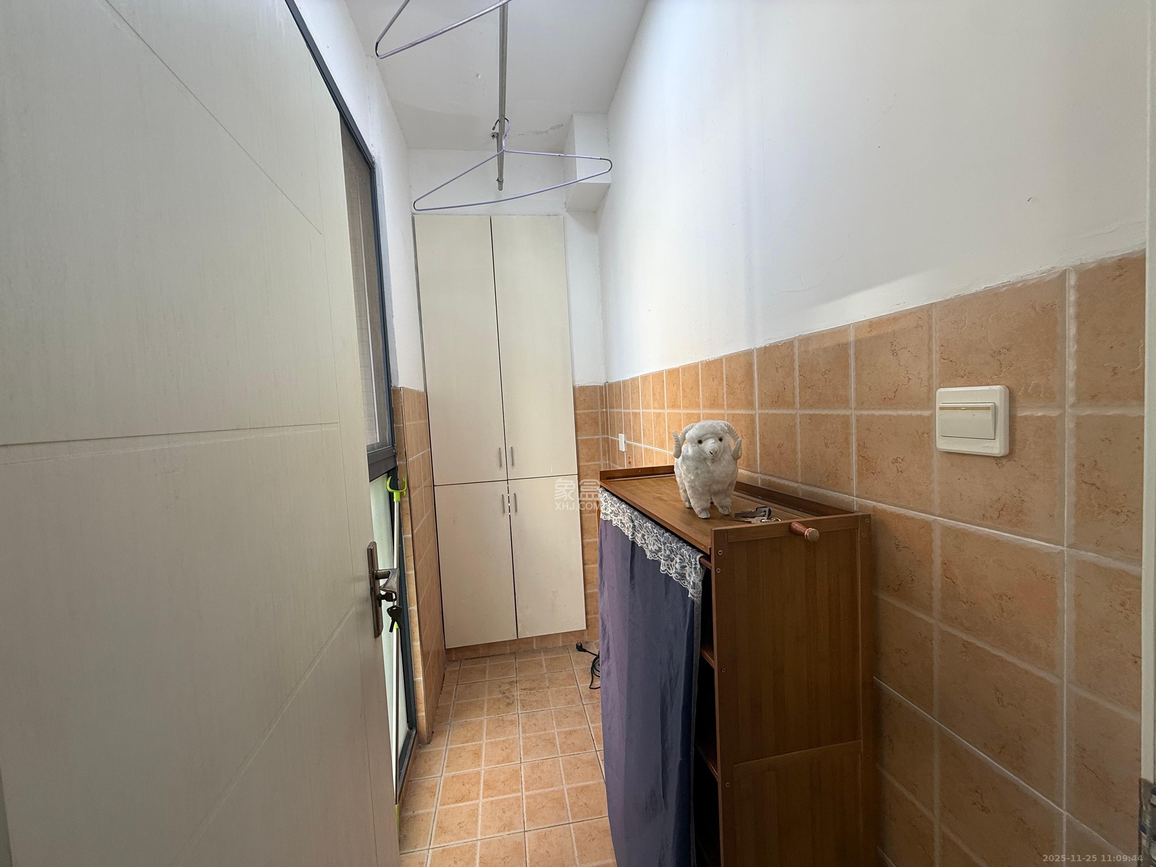 万博汇  2室1厅1卫    2700.0元/月室内图