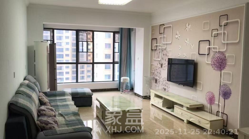 中南红领邦(红星嘉和苑) 3室2厅1卫 2700.0元/月 中南红领邦(红星嘉和苑) 3室2厅1卫 2700.0元/月室内图