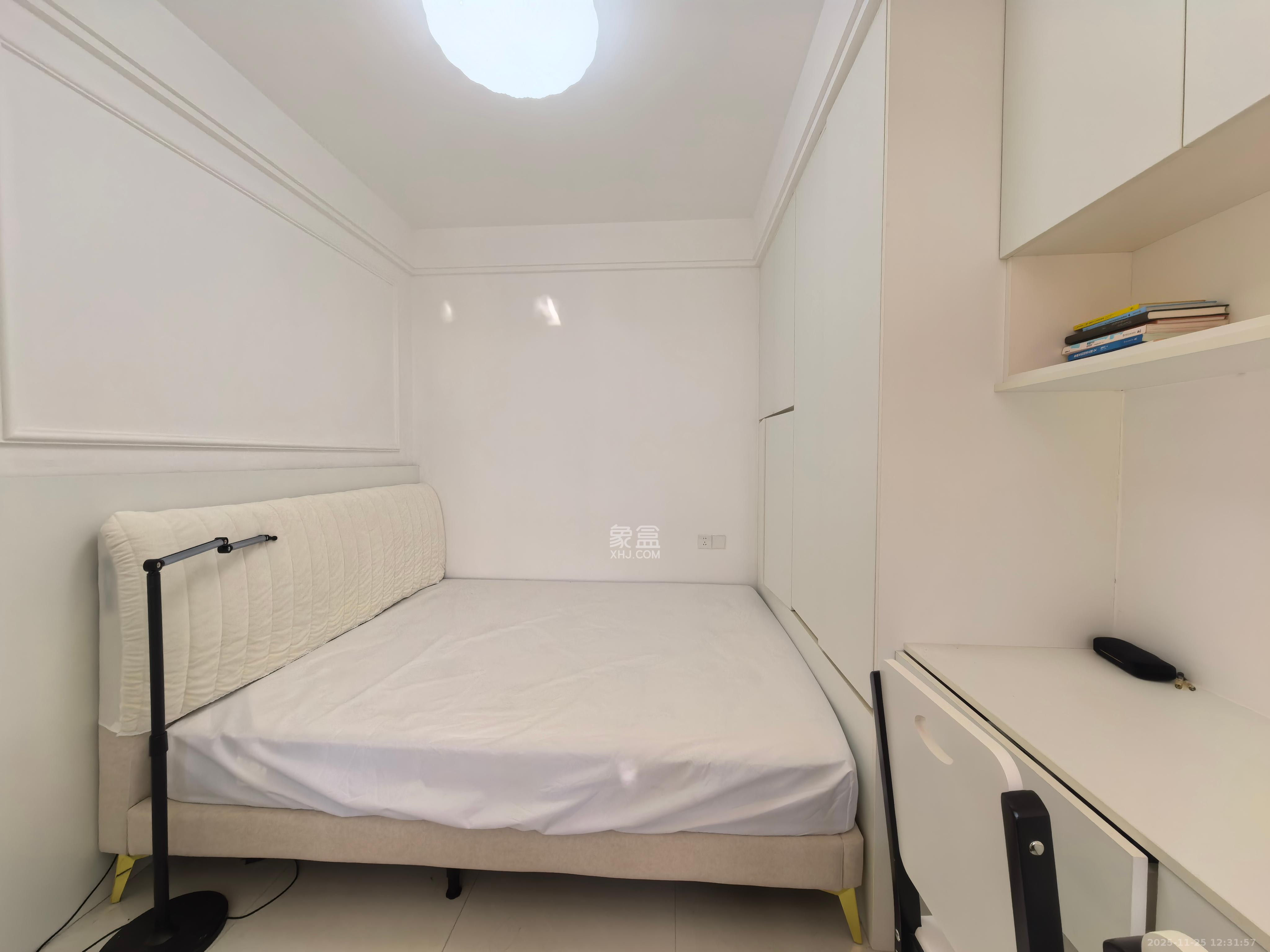 嘉雨东苑  2室1厅1卫    3800.0元/月室内图