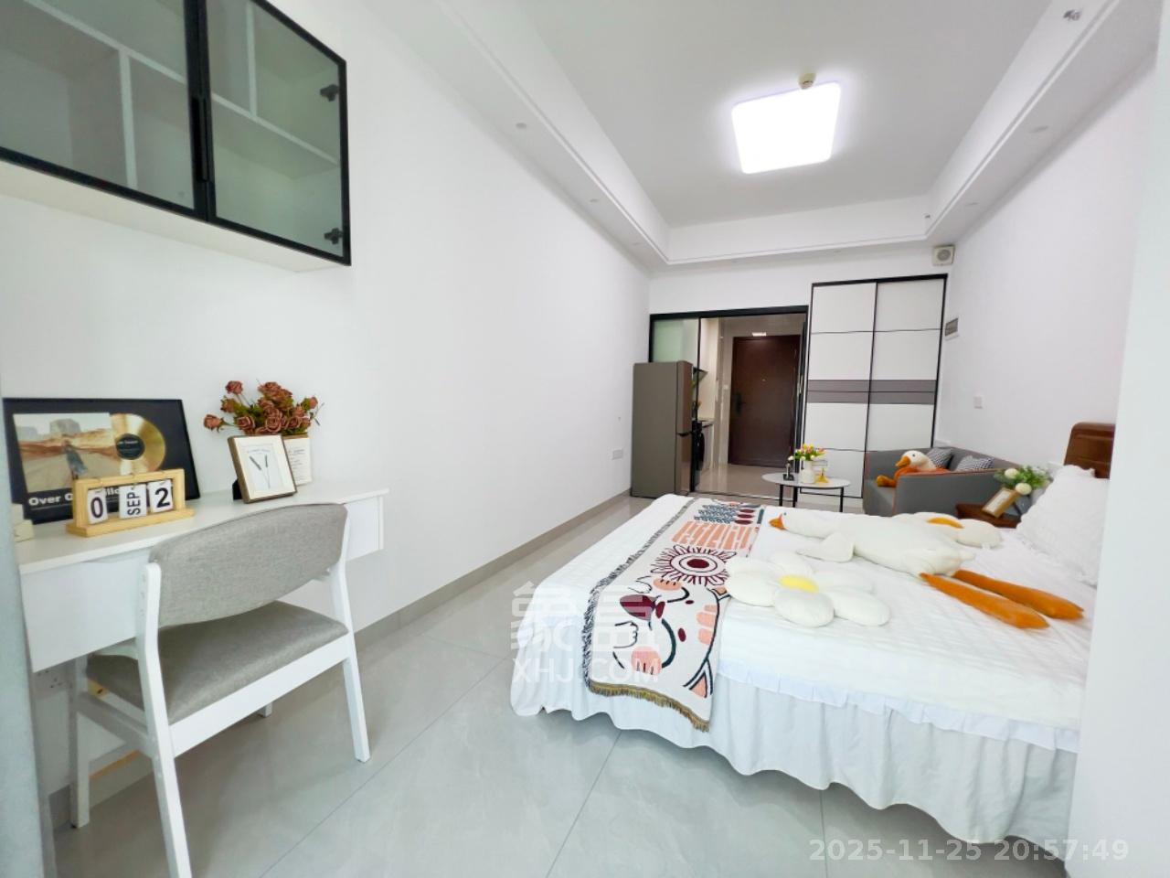 恒大誉府（融誉商业中心）  1室1厅1卫    1600.0元/月室内图