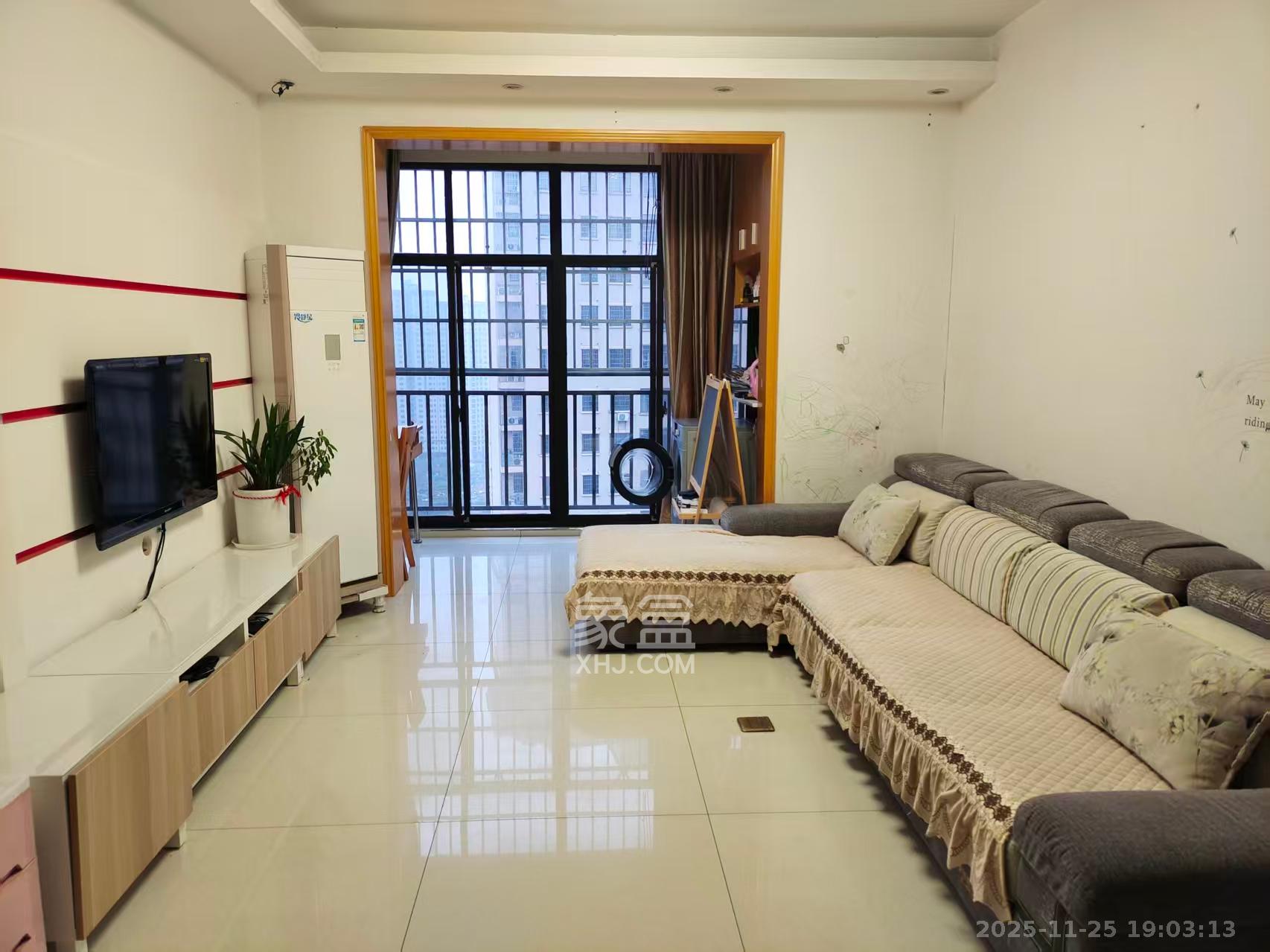 三景国际 3室1厅1卫 1450.0元/月 三景国际 3室1厅1卫 1450.0元/月室内图