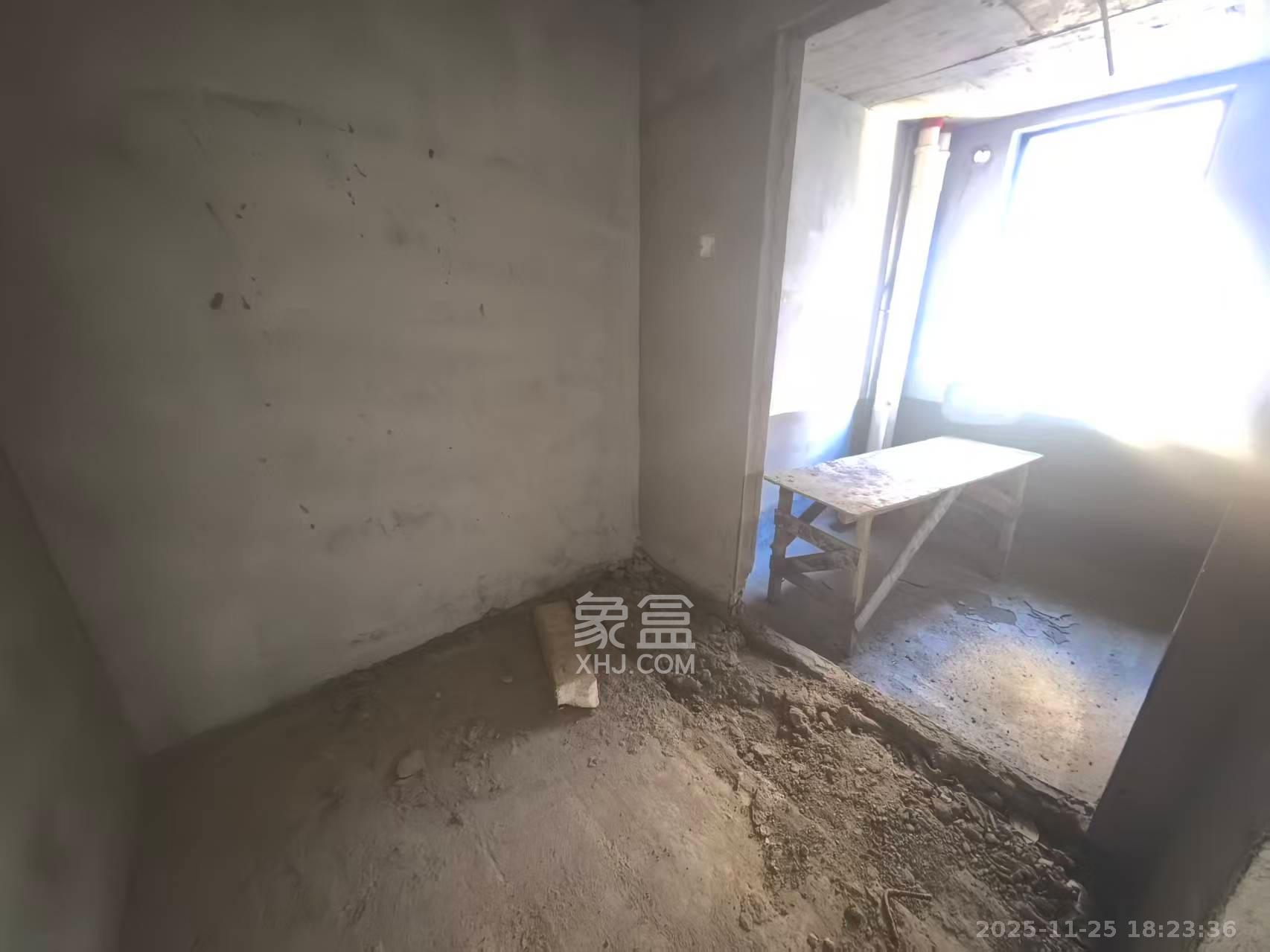 大汉紫敬龙城 4室2厅2卫 59.8万 大汉紫敬龙城 4室2厅2卫 59.8万室内图