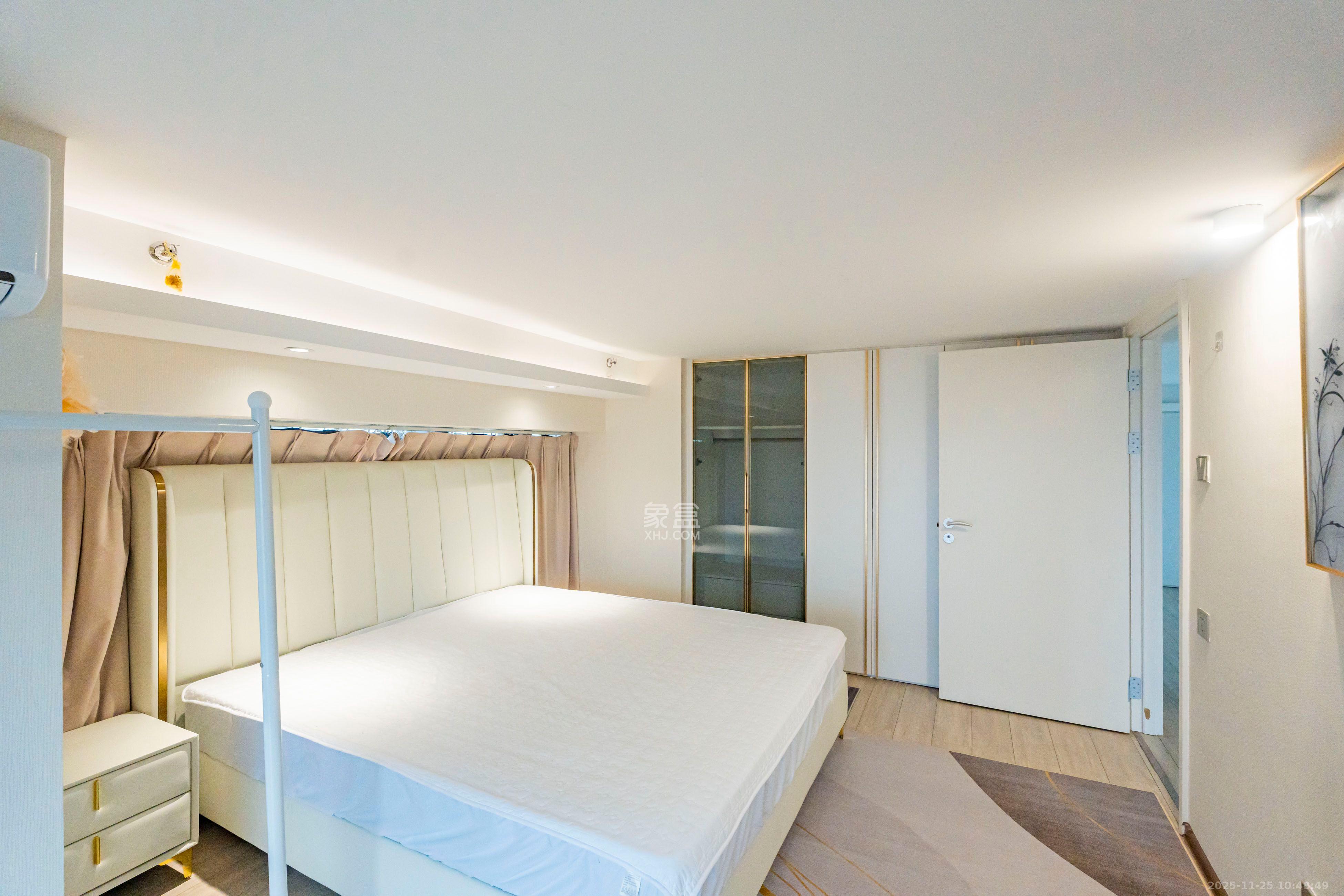 华远华时代  4室2厅2卫    5200.0元/月室内图