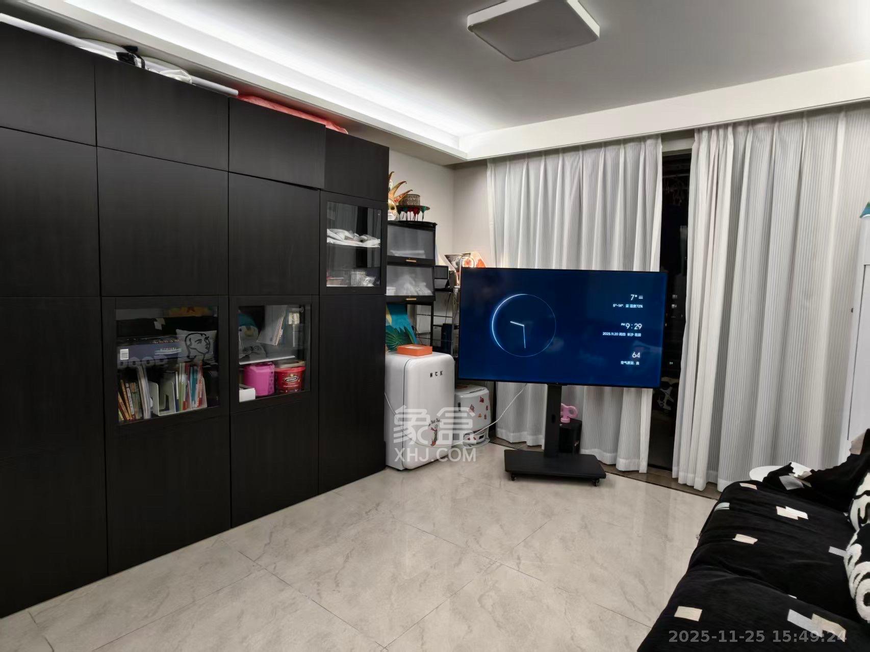 保利海德公园 3室2厅2卫 3600.0元/月 保利海德公园 3室2厅2卫 3600.0元/月室内图