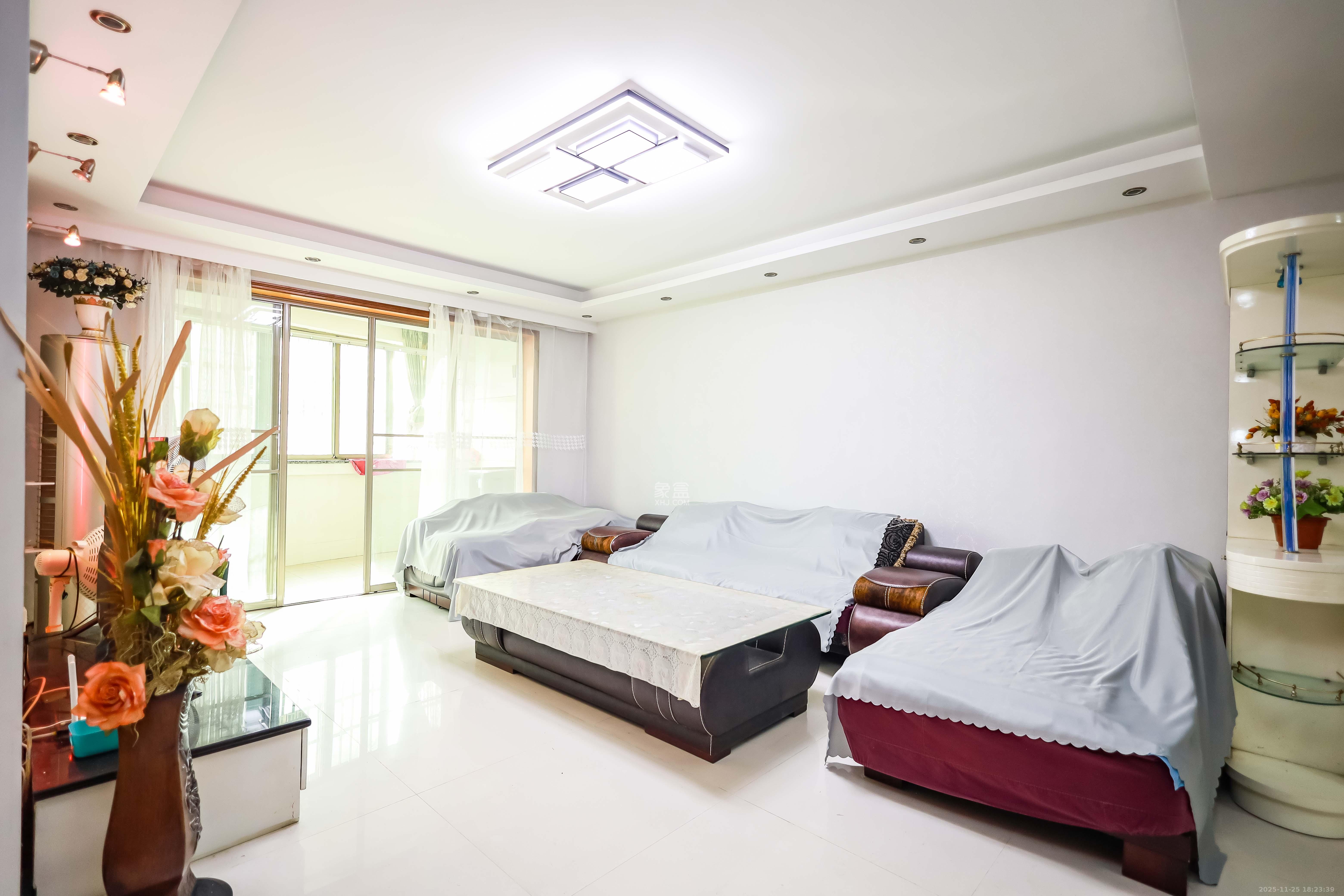 时代天骄  3室2厅2卫    88.0万