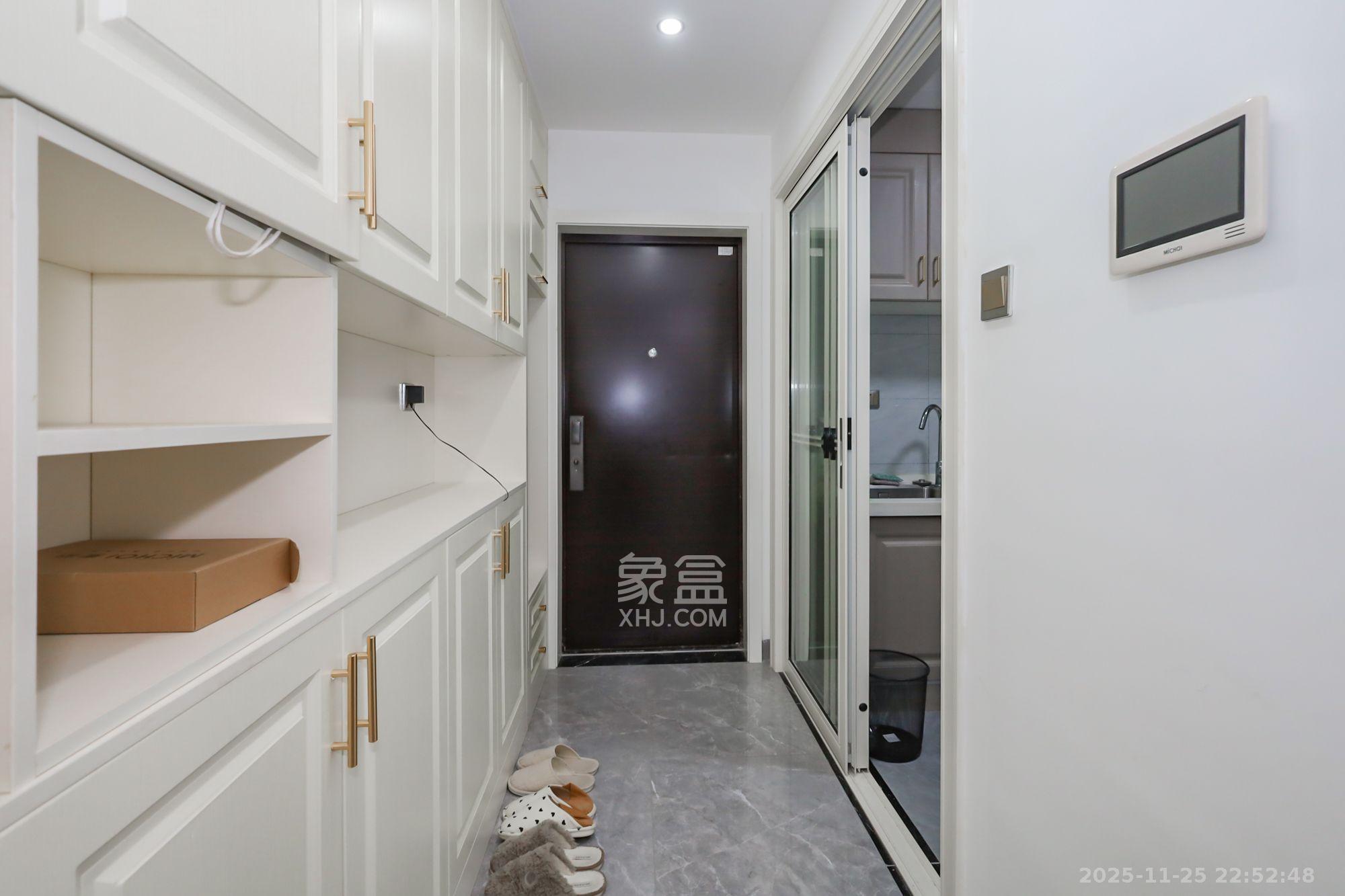 保利天禧D区  3室2厅1卫    4200.0元/月室内图