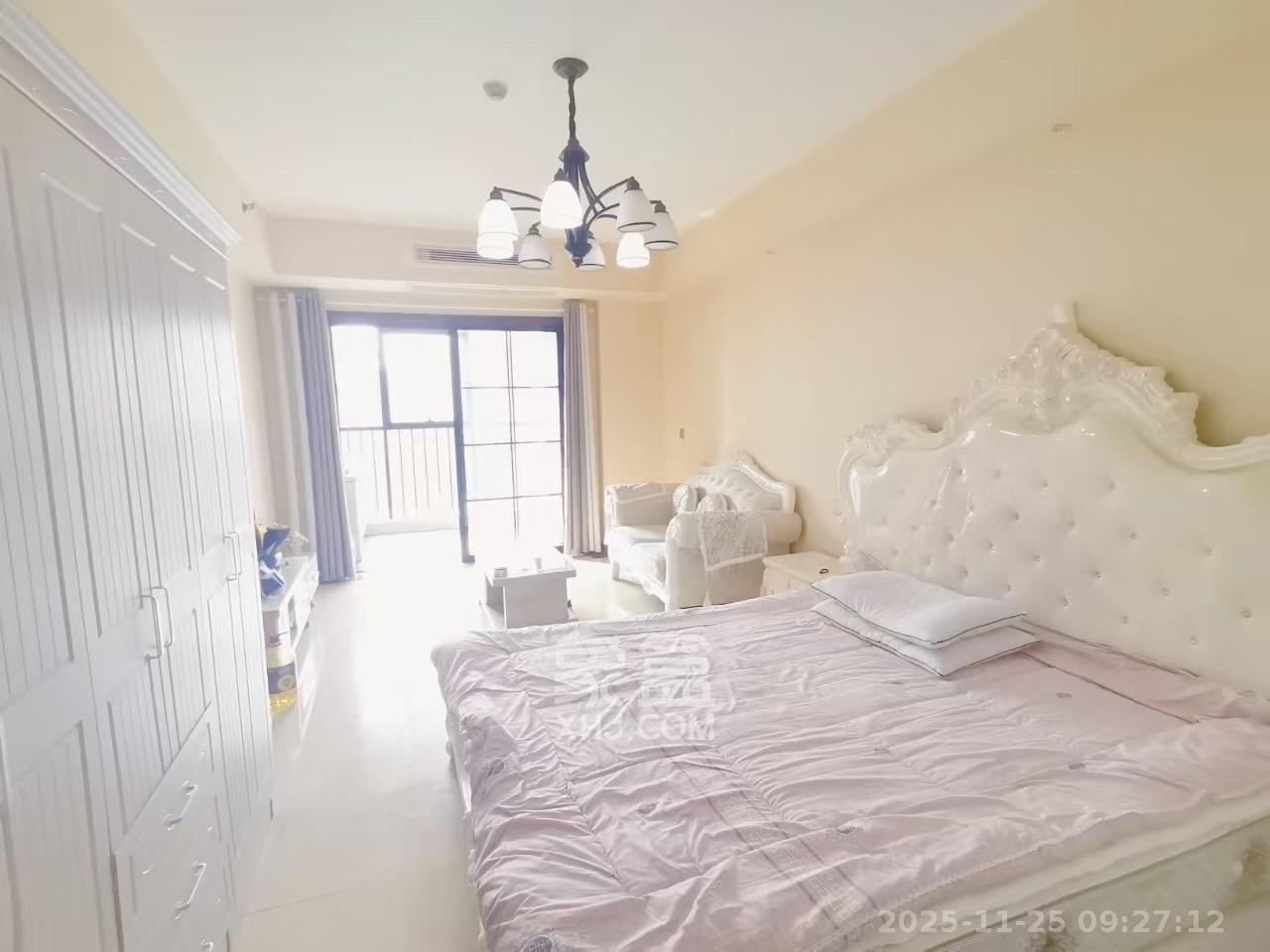 东塘瑞府  1室1厅1卫    1600.0元/月室内图