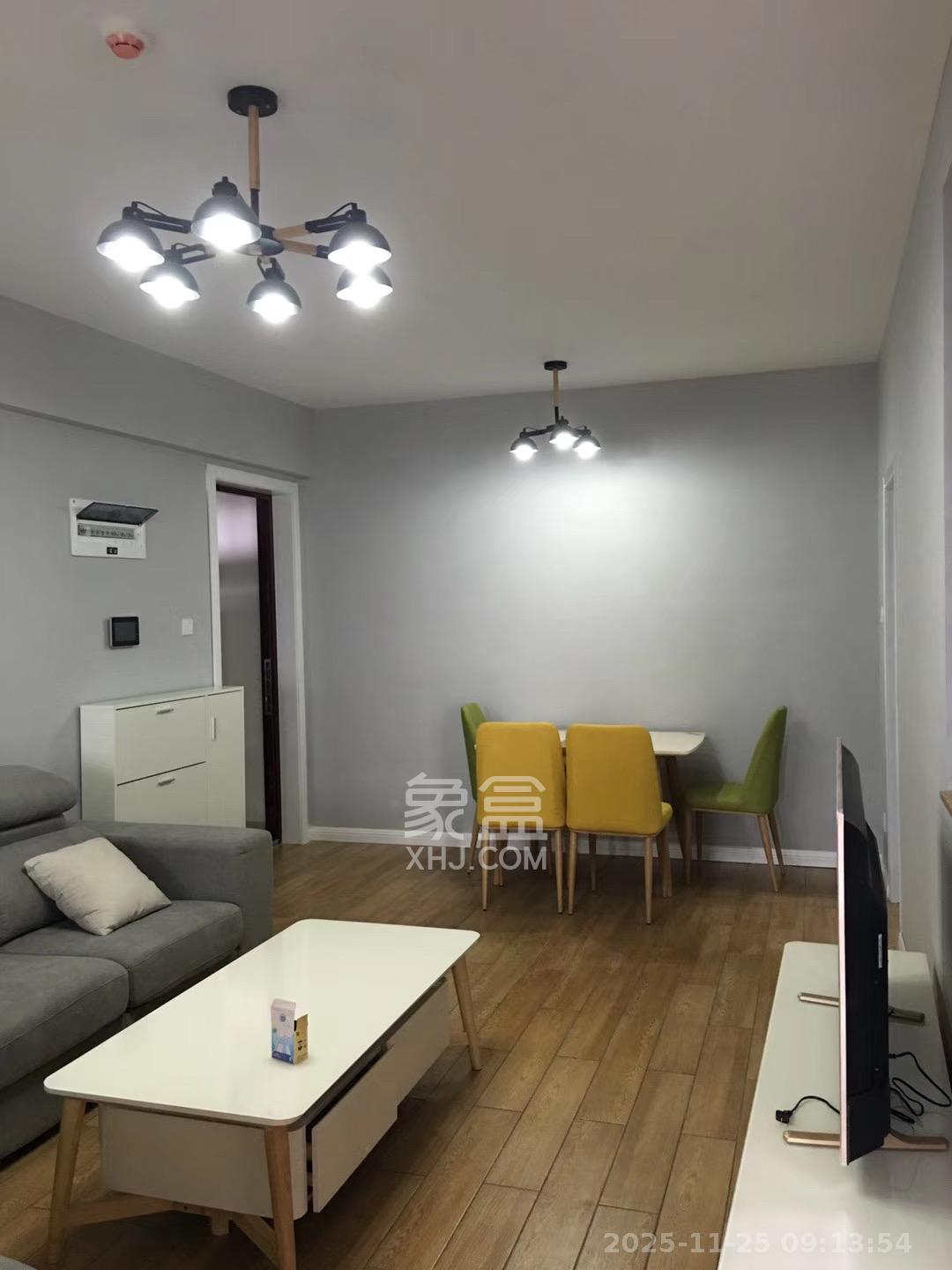 第六都(陆都小区) 3室2厅1卫 3200.0元/月 第六都(陆都小区) 3室2厅1卫 3200.0元/月室内图