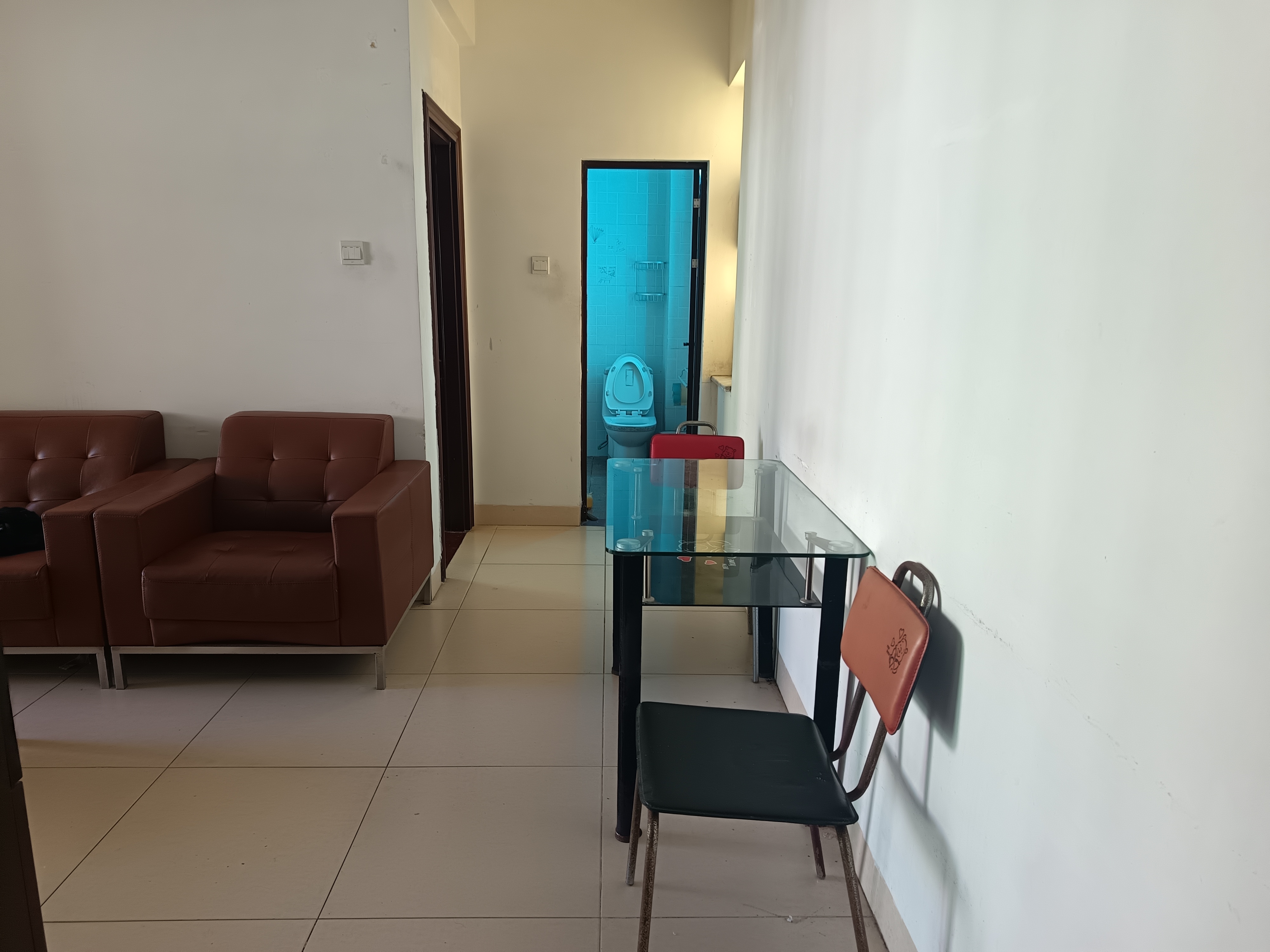 濠江花园  1室1厅1卫    1900.0元/月室内图