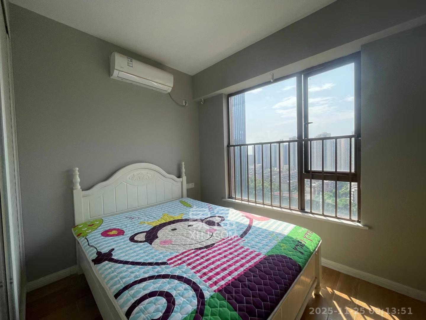 第六都(陆都小区) 3室2厅1卫 3200.0元/月 第六都(陆都小区) 3室2厅1卫 3200.0元/月室内图