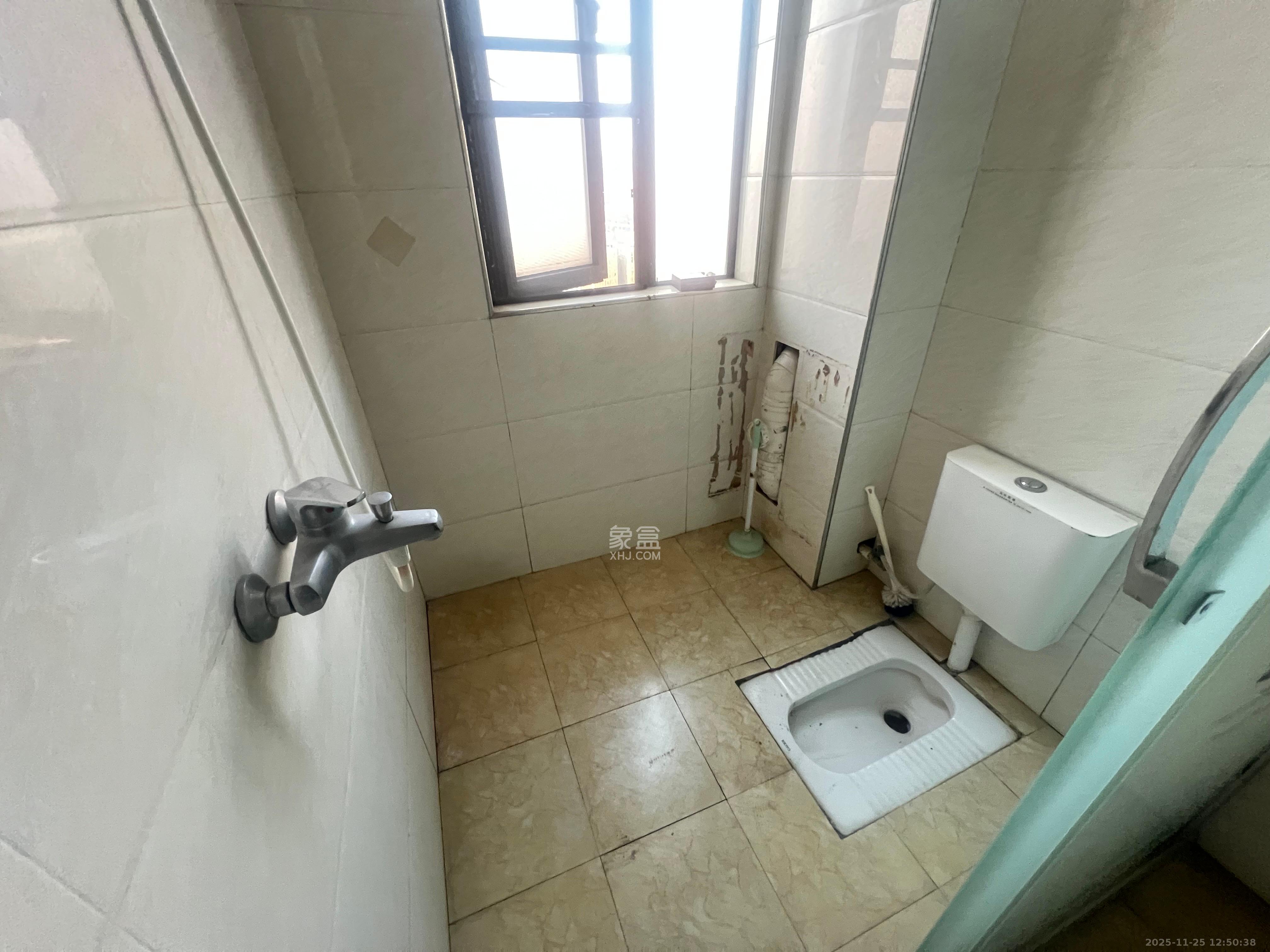 南枫时光 2室2厅1卫 2200.0元/月 南枫时光 2室2厅1卫 2200.0元/月室内图