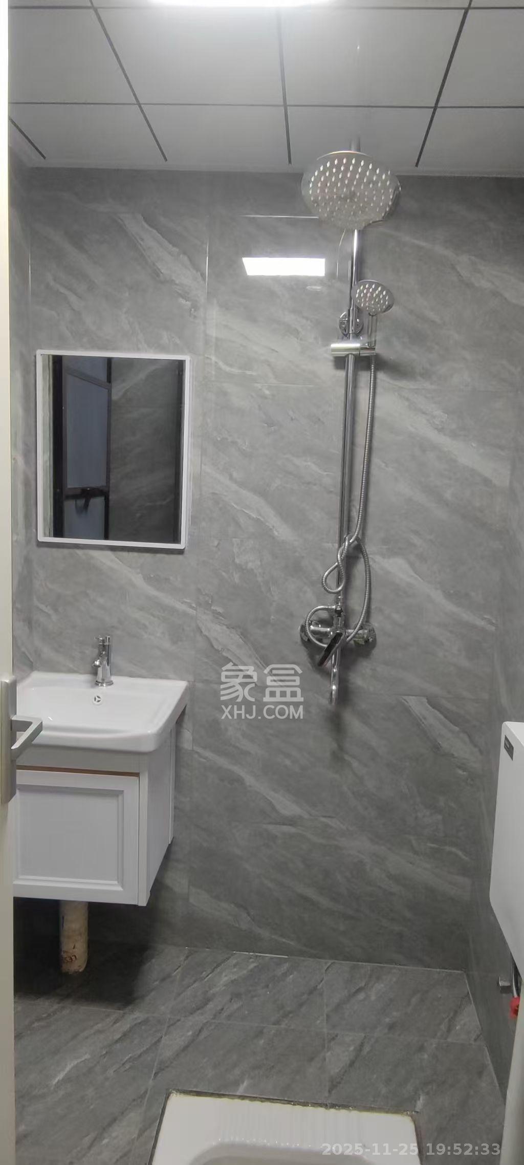 和润园三期 1室1厅1卫 1500.0元/月 和润园三期 1室1厅1卫 1500.0元/月室内图