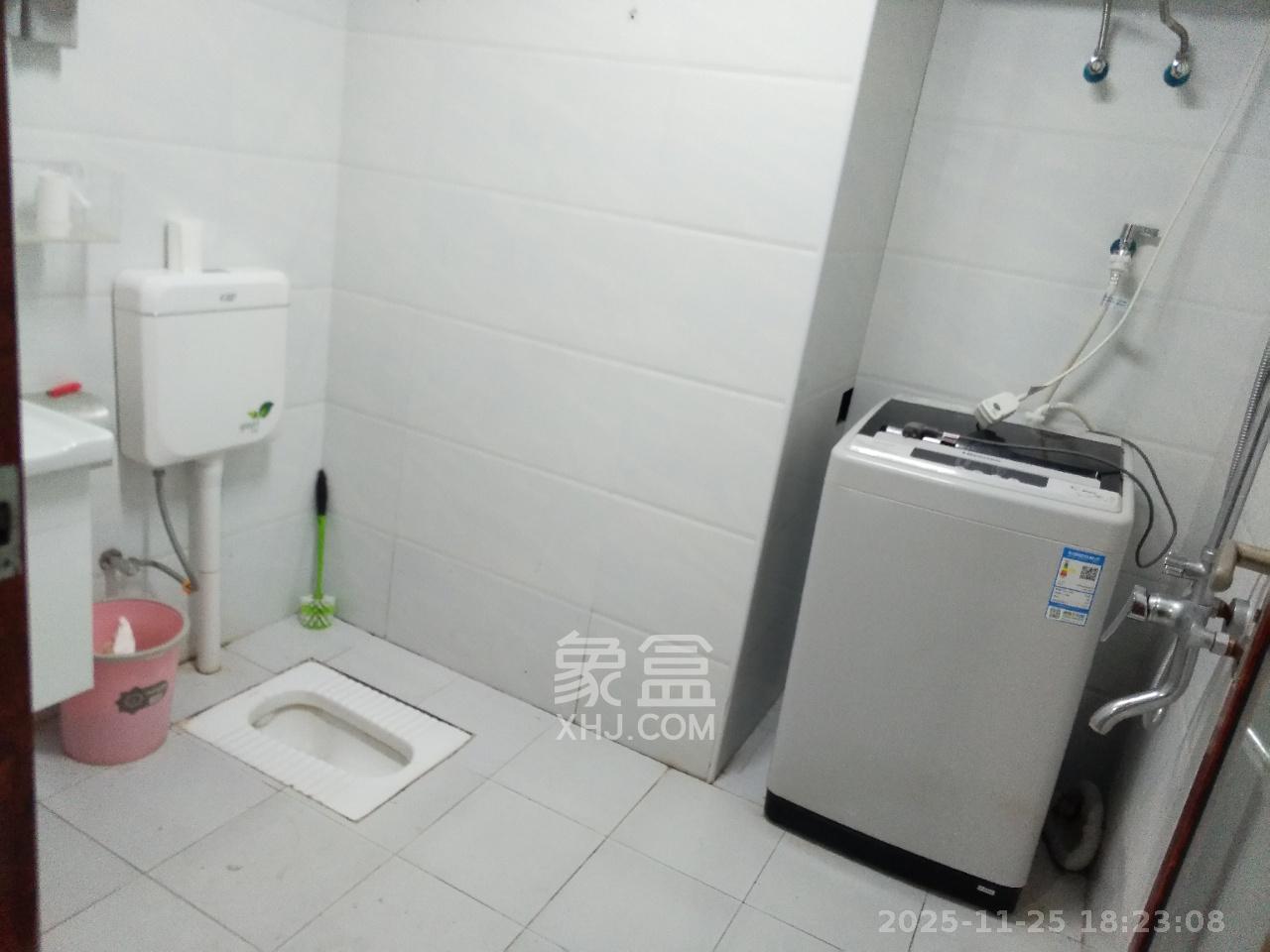 荣悦台  1室1厅1卫    1800.0元/月室内图