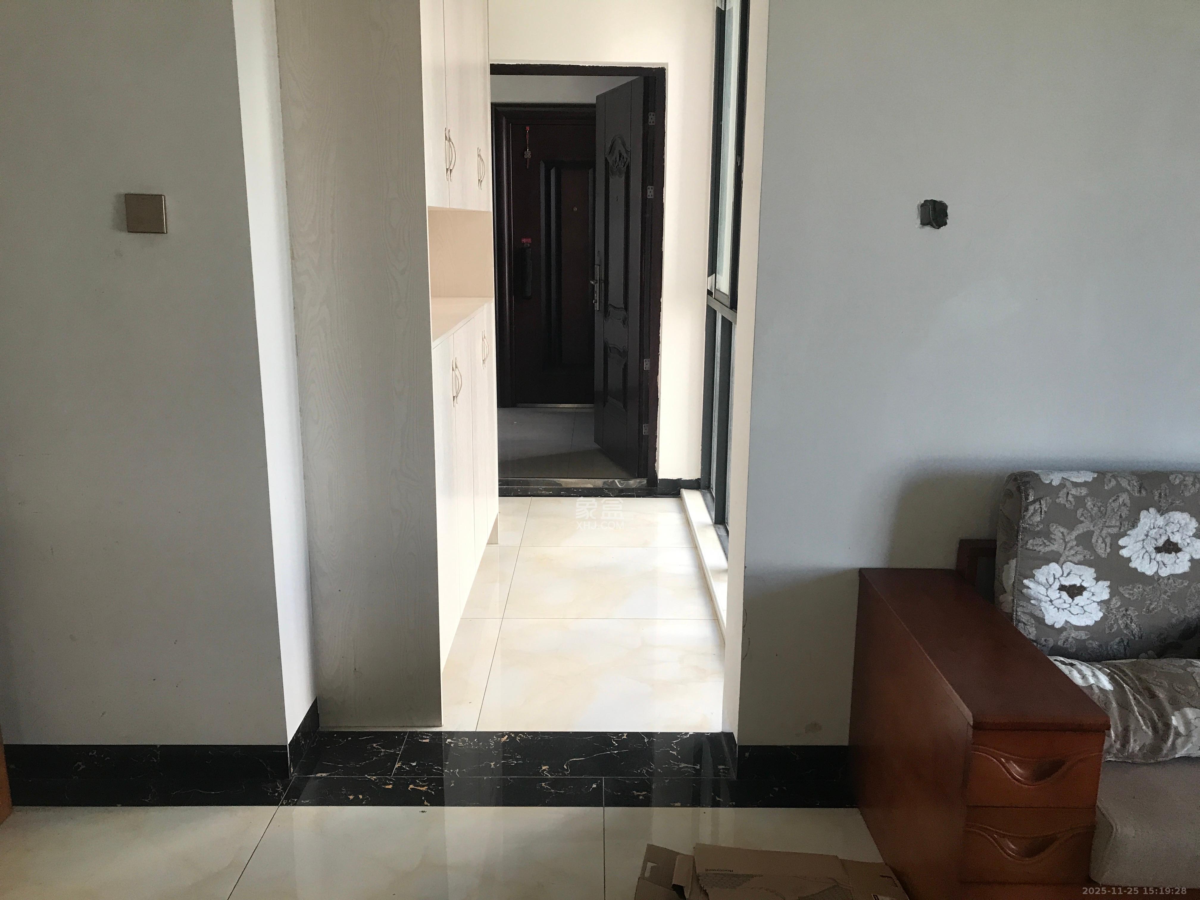 朝正美苑  2室1厅2卫    2500.0元/月