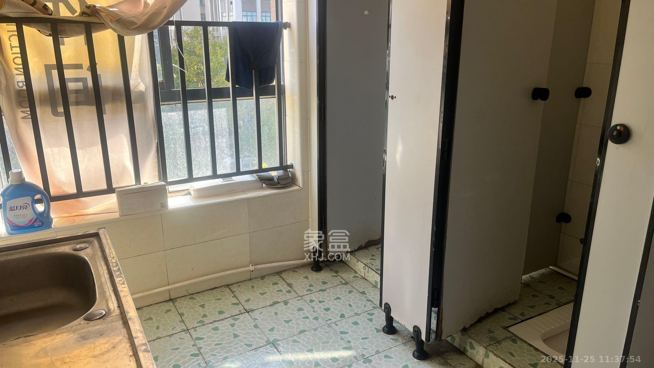 国际企业中心   491.21㎡      9000.0元/月室内图