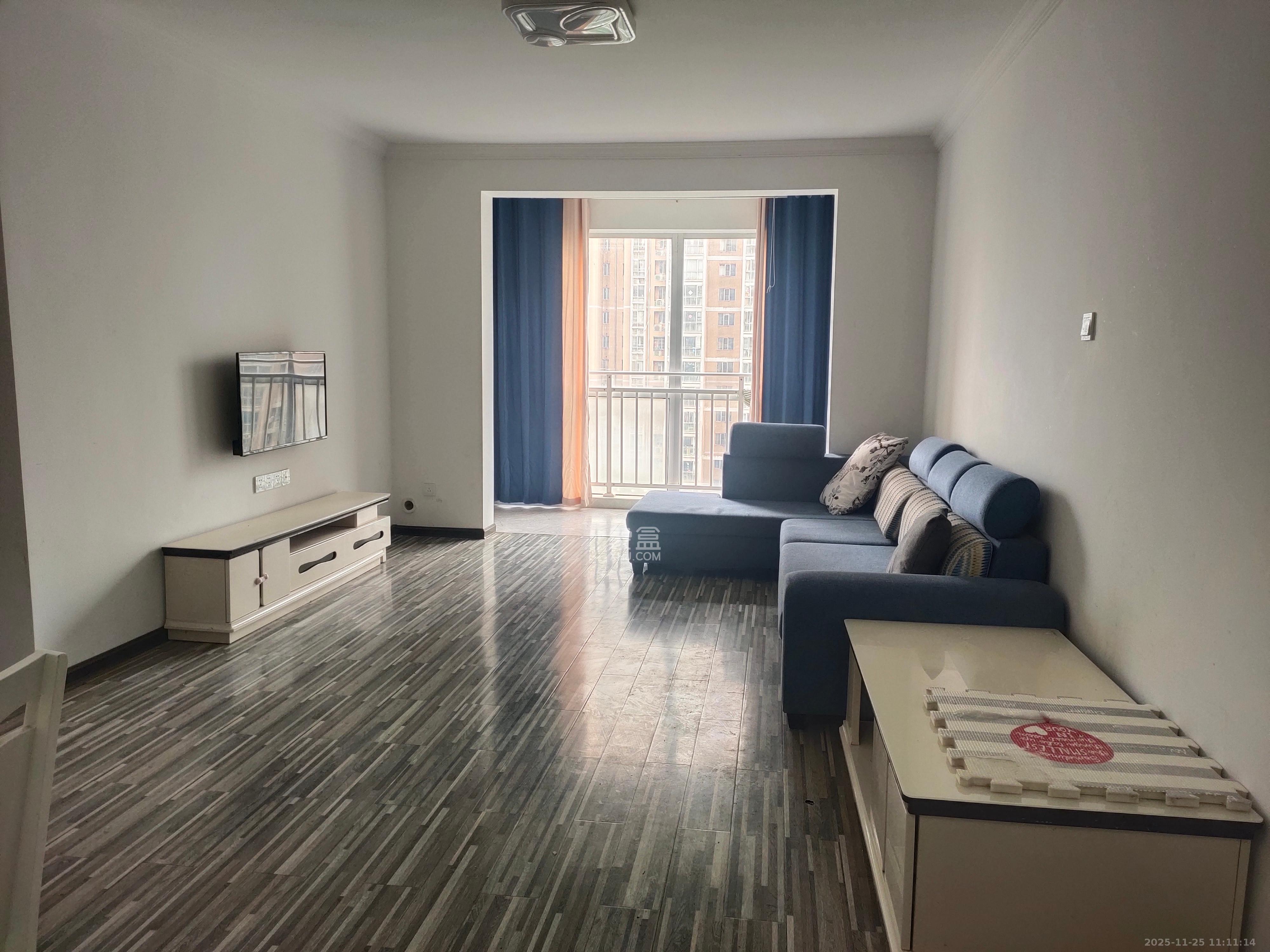 恒广国际景园一二区 2室2厅1卫 1900.0元/月 恒广国际景园一二区 2室2厅1卫 1900.0元/月室内图