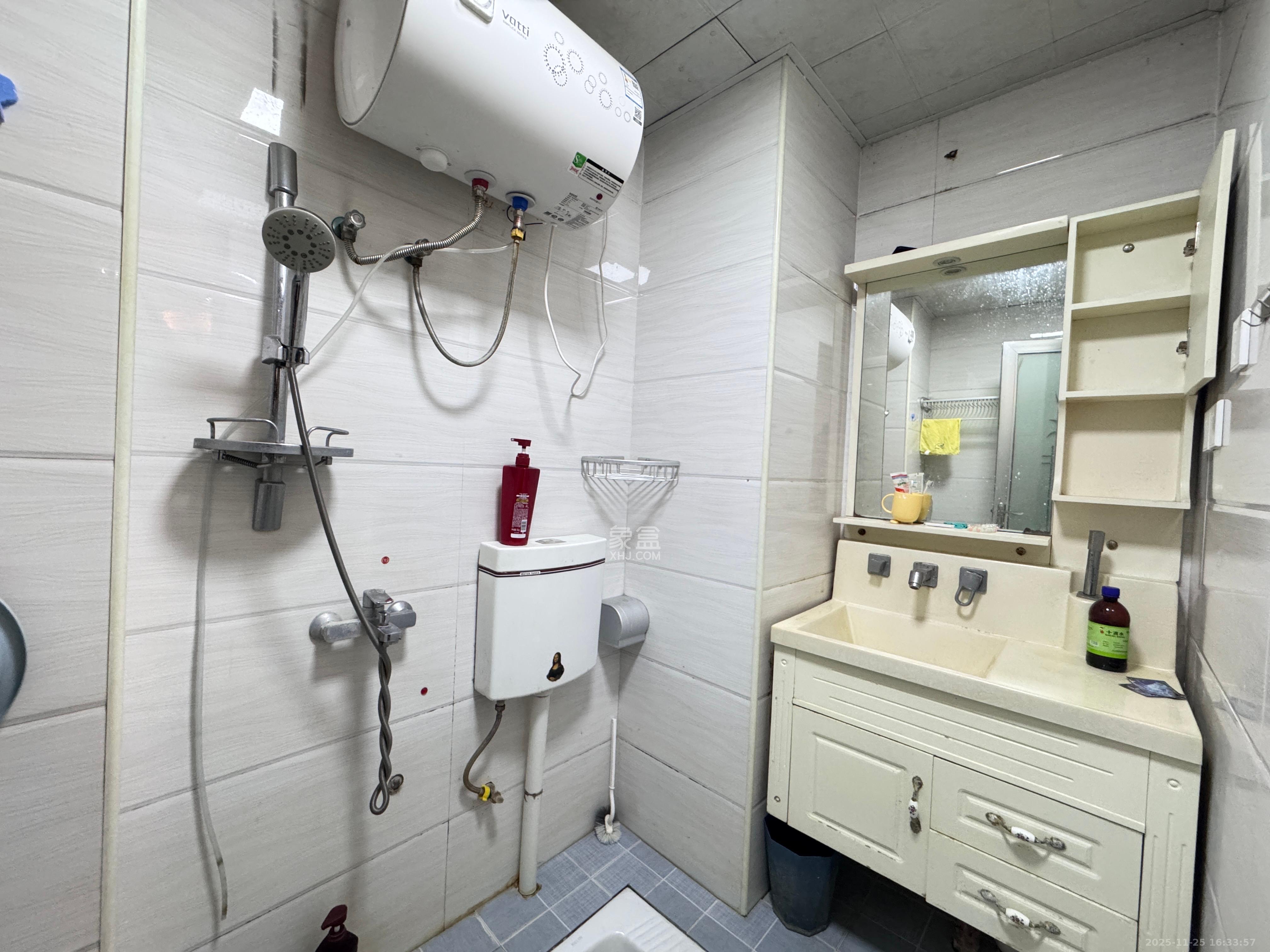 才子嘉都 2室2厅1卫 1700.0元/月 才子嘉都 2室2厅1卫 1700.0元/月室内图