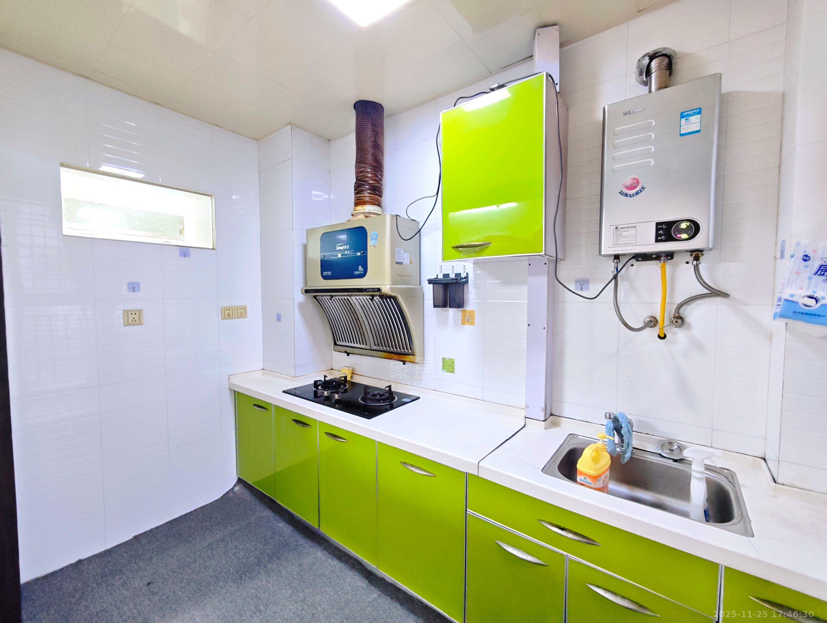 城南雅苑 2室1厅1卫 1100.0元/月 城南雅苑 2室1厅1卫 1100.0元/月室内图