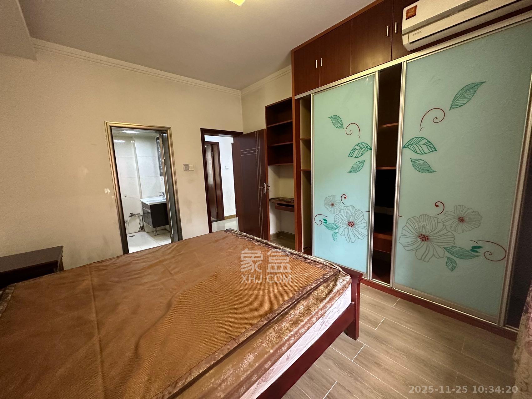 上河国际C区 3室1厅1卫 2900.0元/月 上河国际C区 3室1厅1卫 2900.0元/月室内图