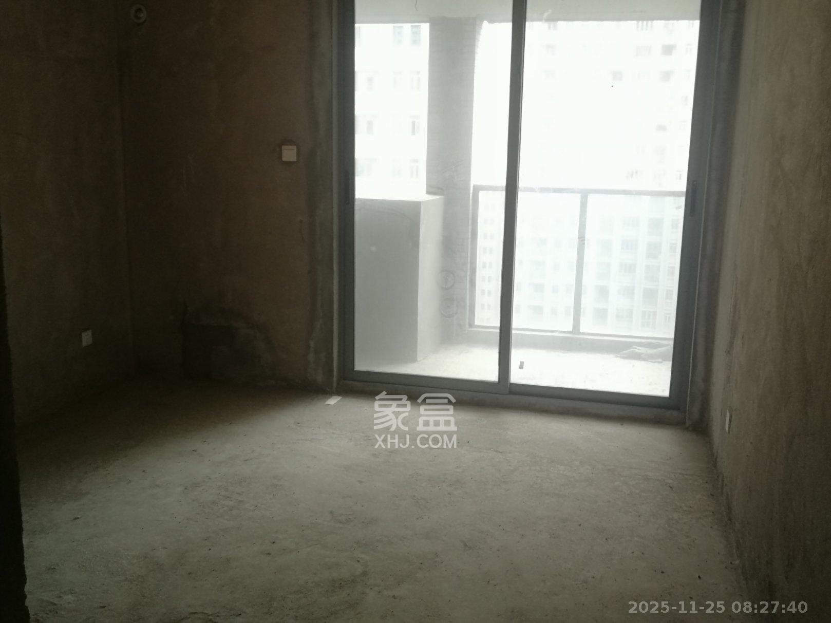 八方小区C区  3室1厅2卫    4000.0元/月室内图