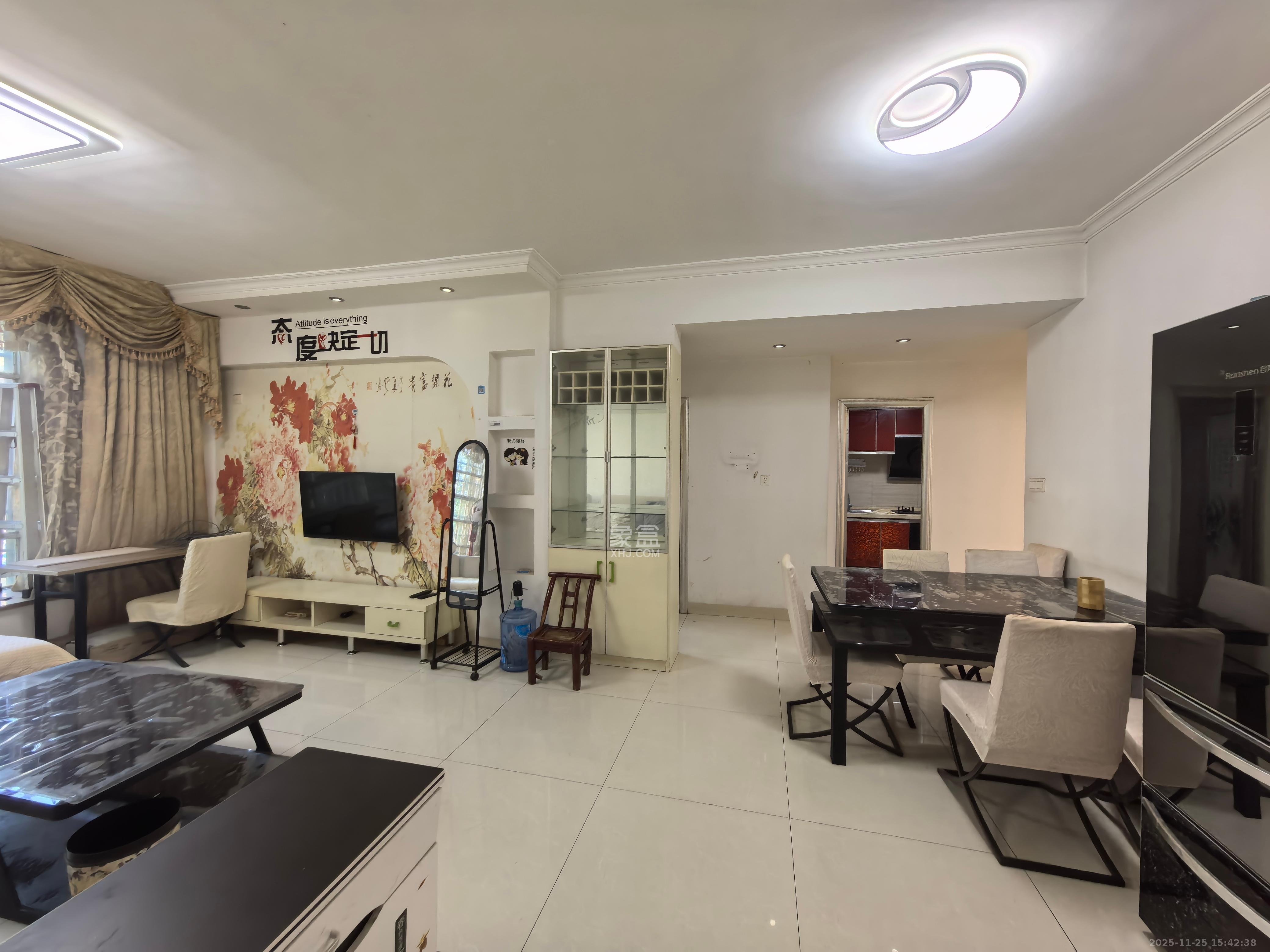 洞井一小区 3室2厅1卫 1900.0元/月 洞井一小区 3室2厅1卫 1900.0元/月室内图