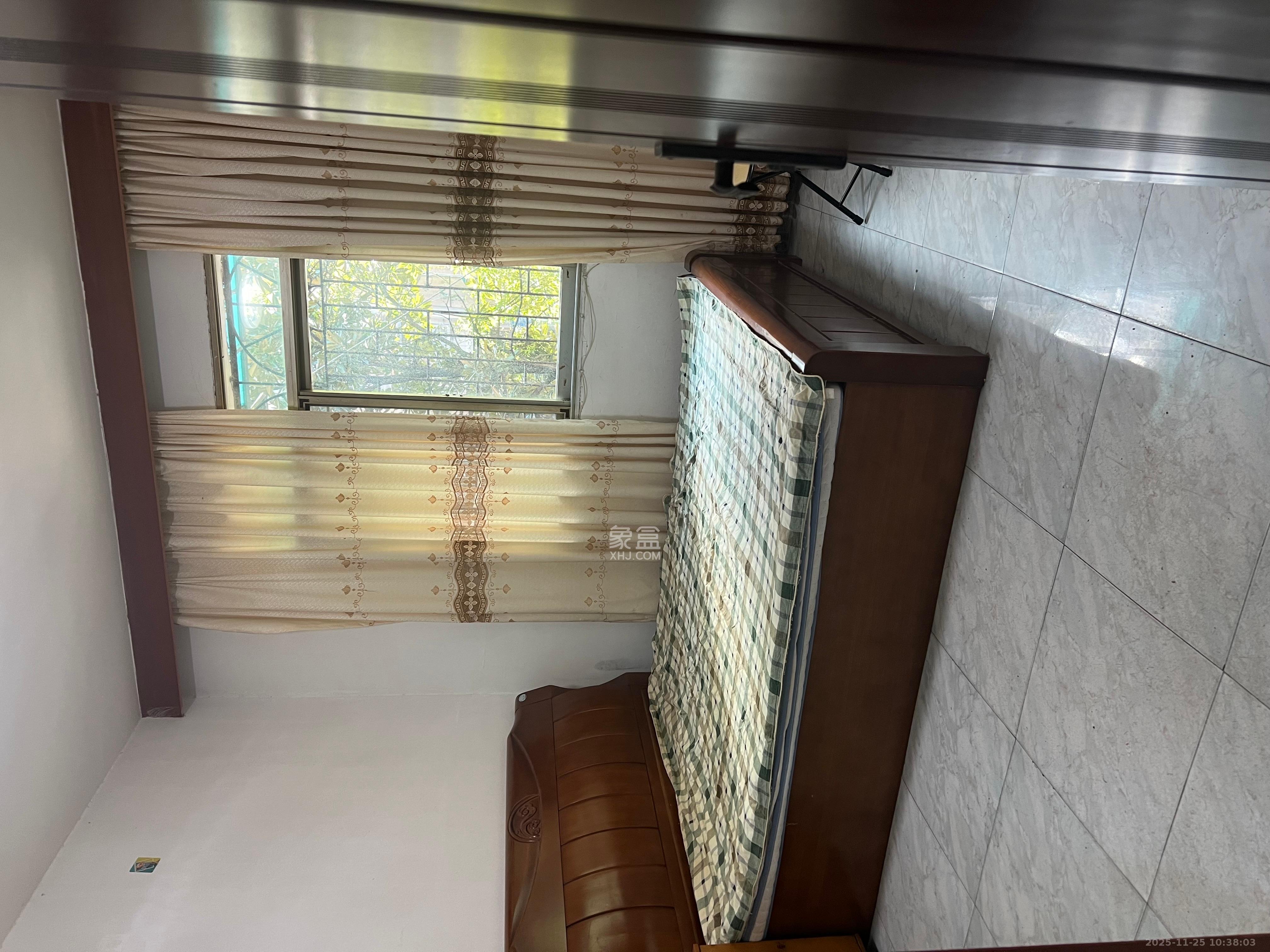 上王家冲小区 3室1厅1卫 1500.0元/月 上王家冲小区 3室1厅1卫 1500.0元/月室内图