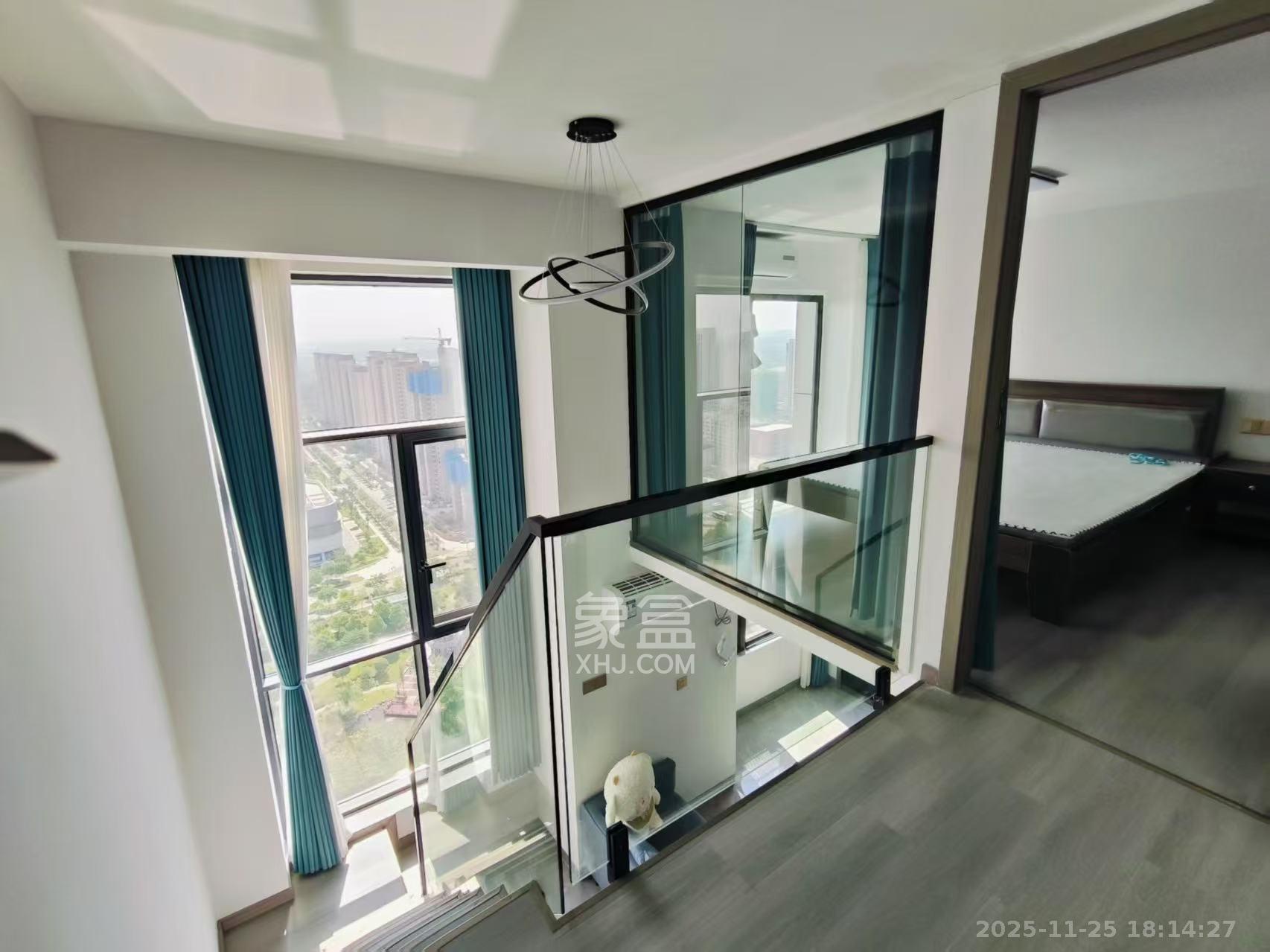 新城悦隽公园  2室2厅1卫    2000.0元/月室内图