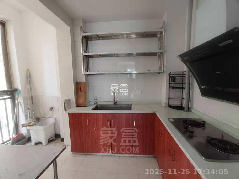 武广国际学苑  3室2厅1卫    1800.0元/月室内图