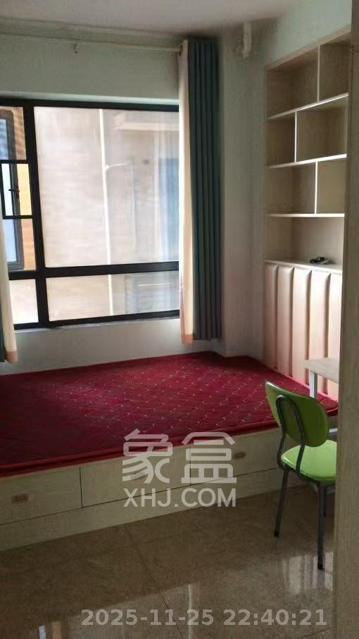 中南红领邦(红星嘉和苑) 3室2厅1卫 2700.0元/月 中南红领邦(红星嘉和苑) 3室2厅1卫 2700.0元/月室内图