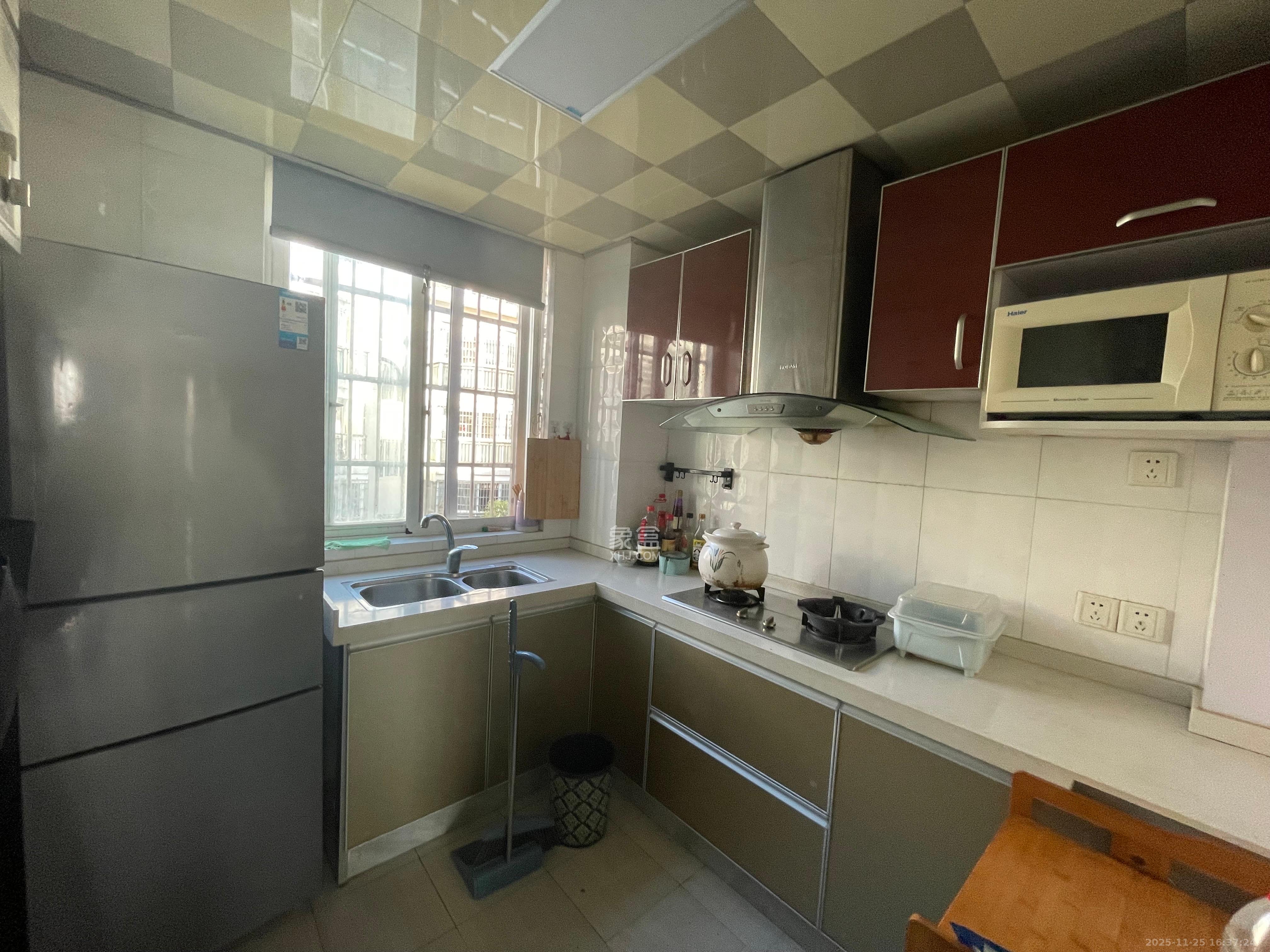 东方名都百草园 2室2厅1卫 1600.0元/月 东方名都百草园 2室2厅1卫 1600.0元/月室内图