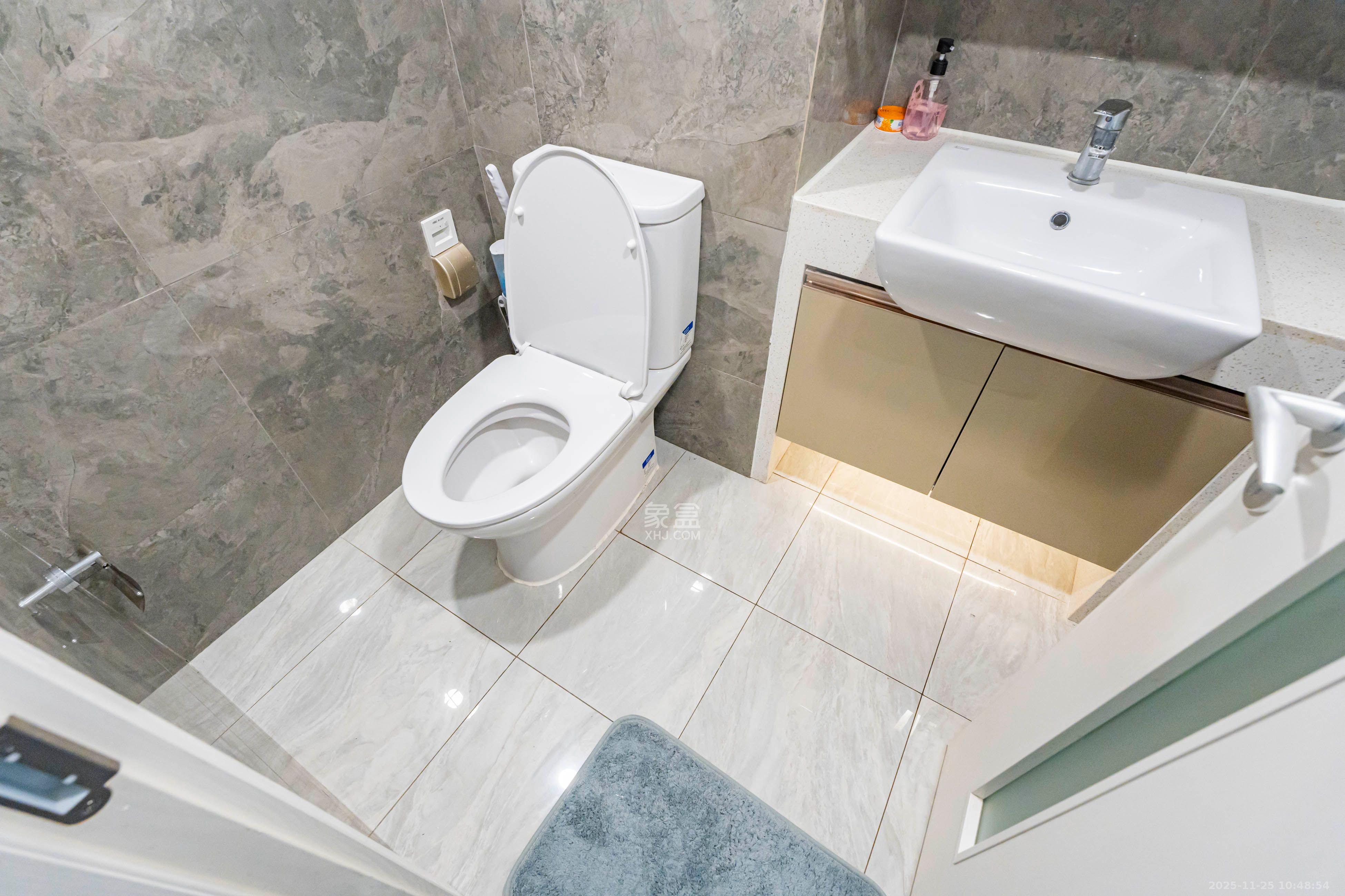 华远华时代  4室2厅2卫    5200.0元/月室内图