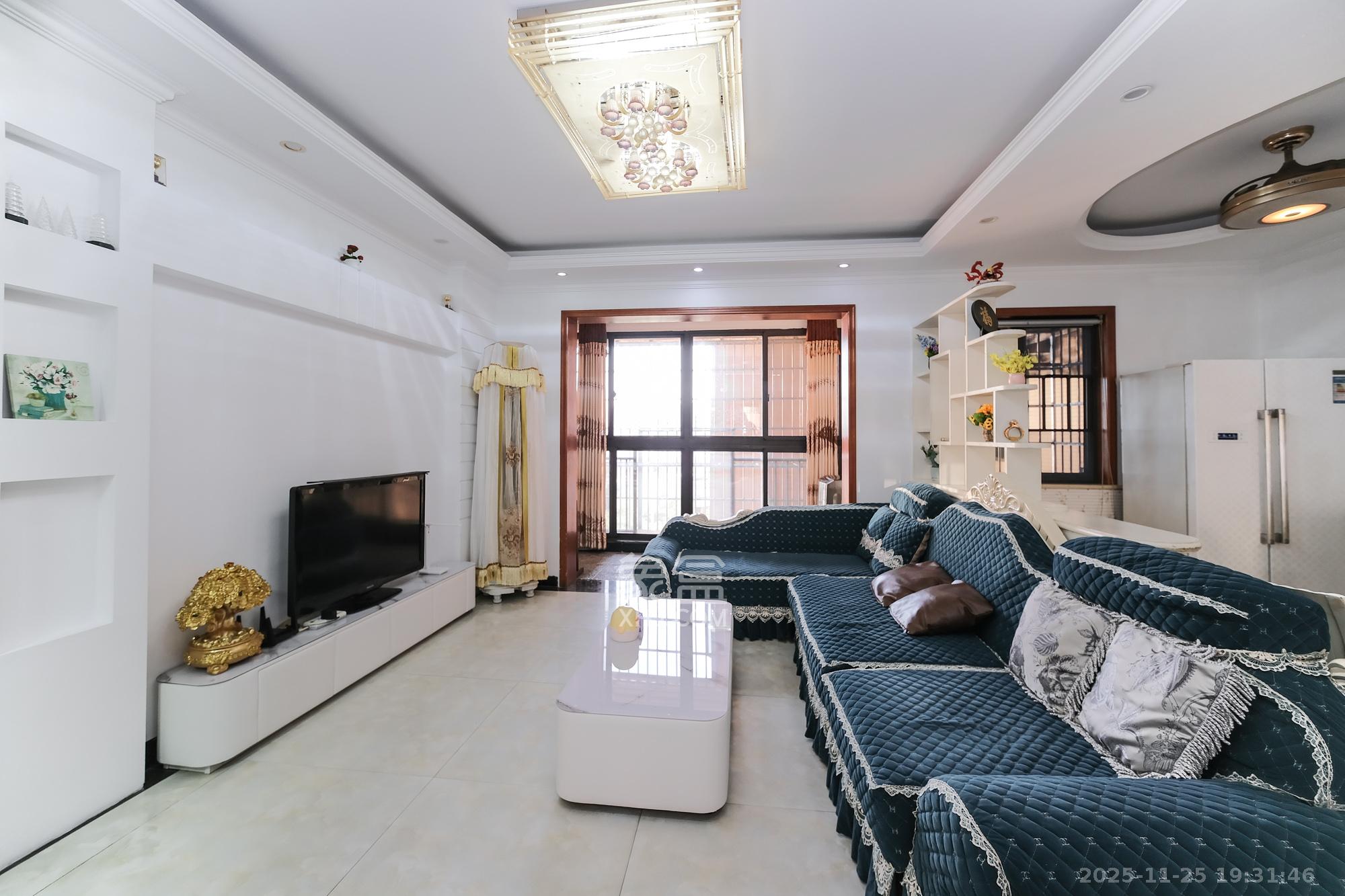 盛地春天里  3室2厅1卫    56.0万