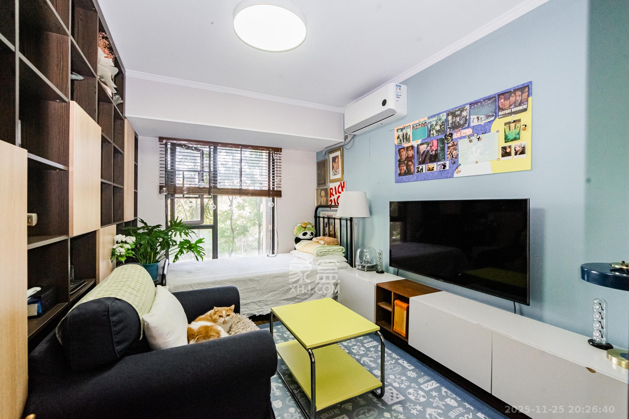 万科城  1室2厅1卫    139.0万卧室